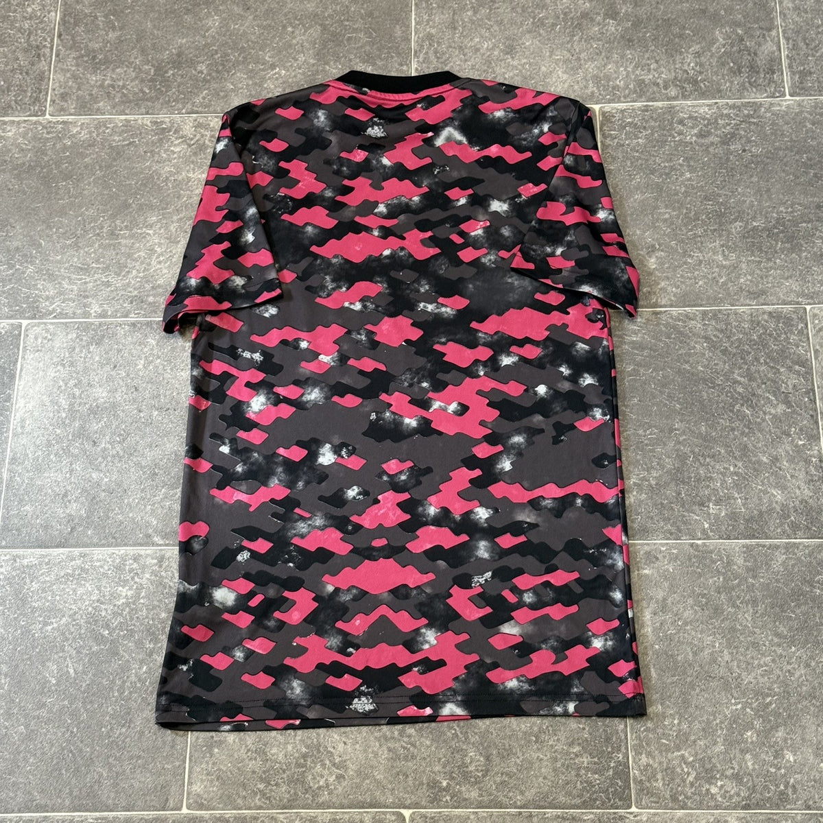 Arsenal Adidas 2021/22 XS Adults Pink Grey Camo Training Top Short Sleeve Shirt