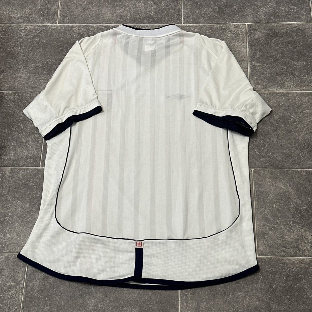 England Home Football Shirt 2001/03 Adults XL Umbro Extra Large
