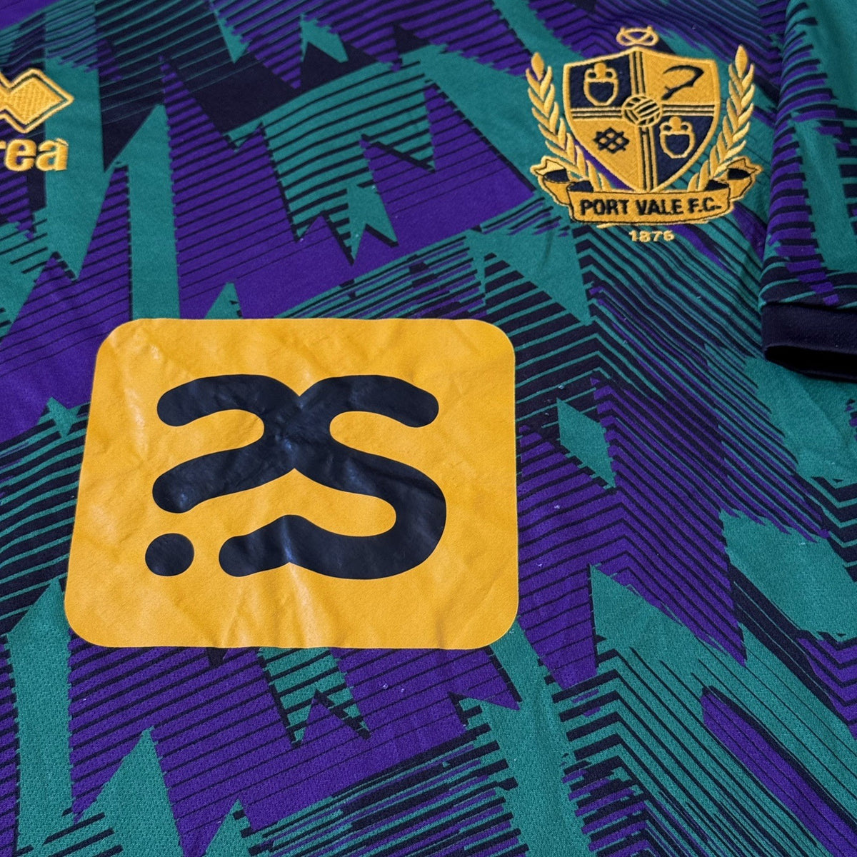 Port Vale Football Shirt Errea Medium Adult Goalkeeper Valiants Jersey 2022 2023