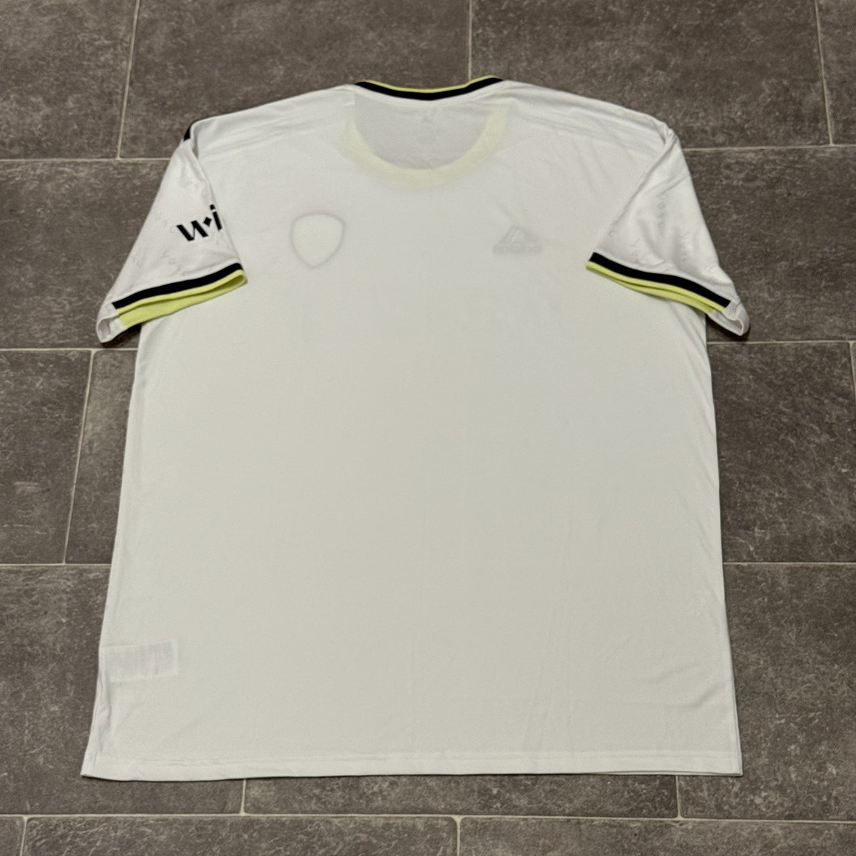 Adidas Leeds United Home Shirt Men’s XL 2022/2023 Football Jersey LUFC White