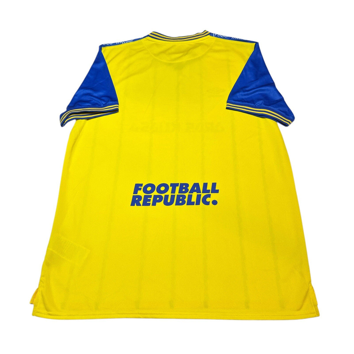 Sri Pahang 2020 Home Football Shirt Large UMBRO Jersey Malaysia Super League