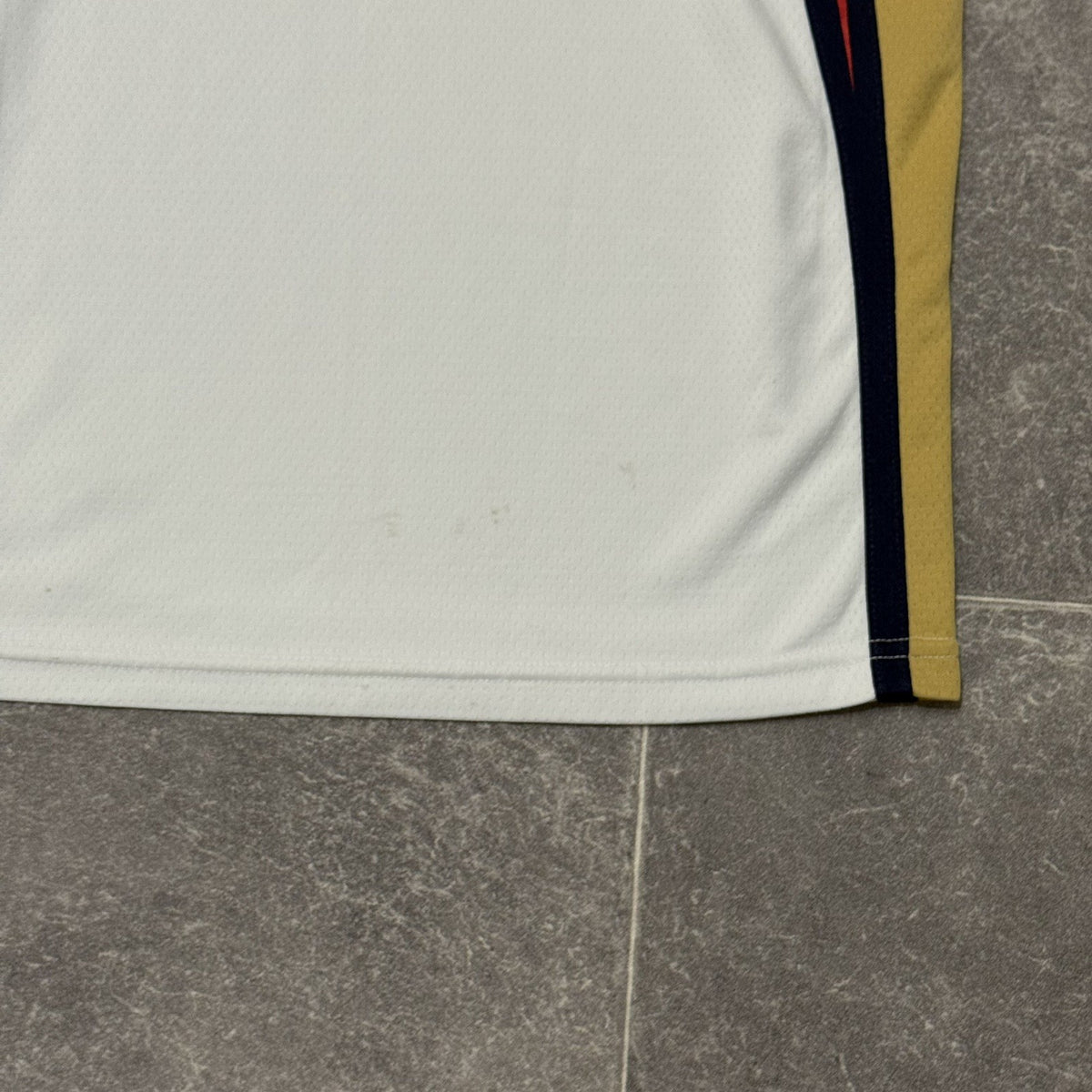 Anthony Davis New Orleans Pelicans NBA Home Swingman Jersey Medium Adults