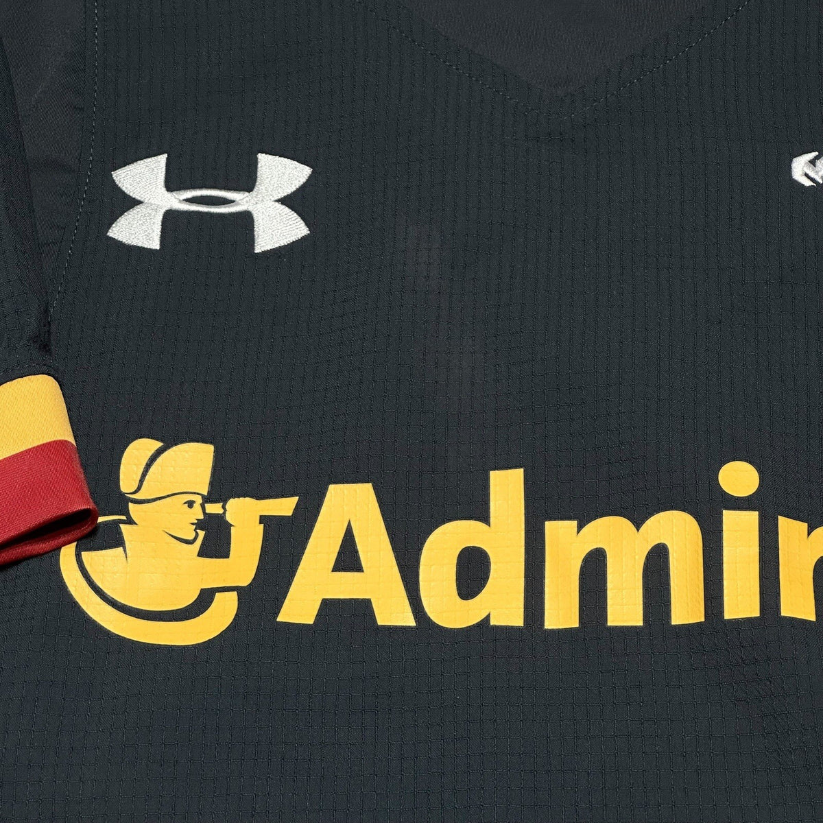 WALES 2015/16 Away Rugby Shirt Under Armour Short Sleeve XS Fitted