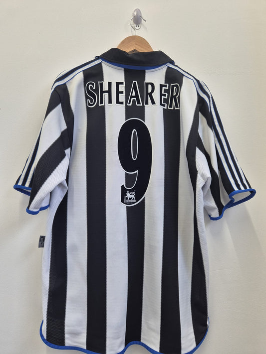 Newcastle United 2001/02 'Shearer 9' Home Shirt Large