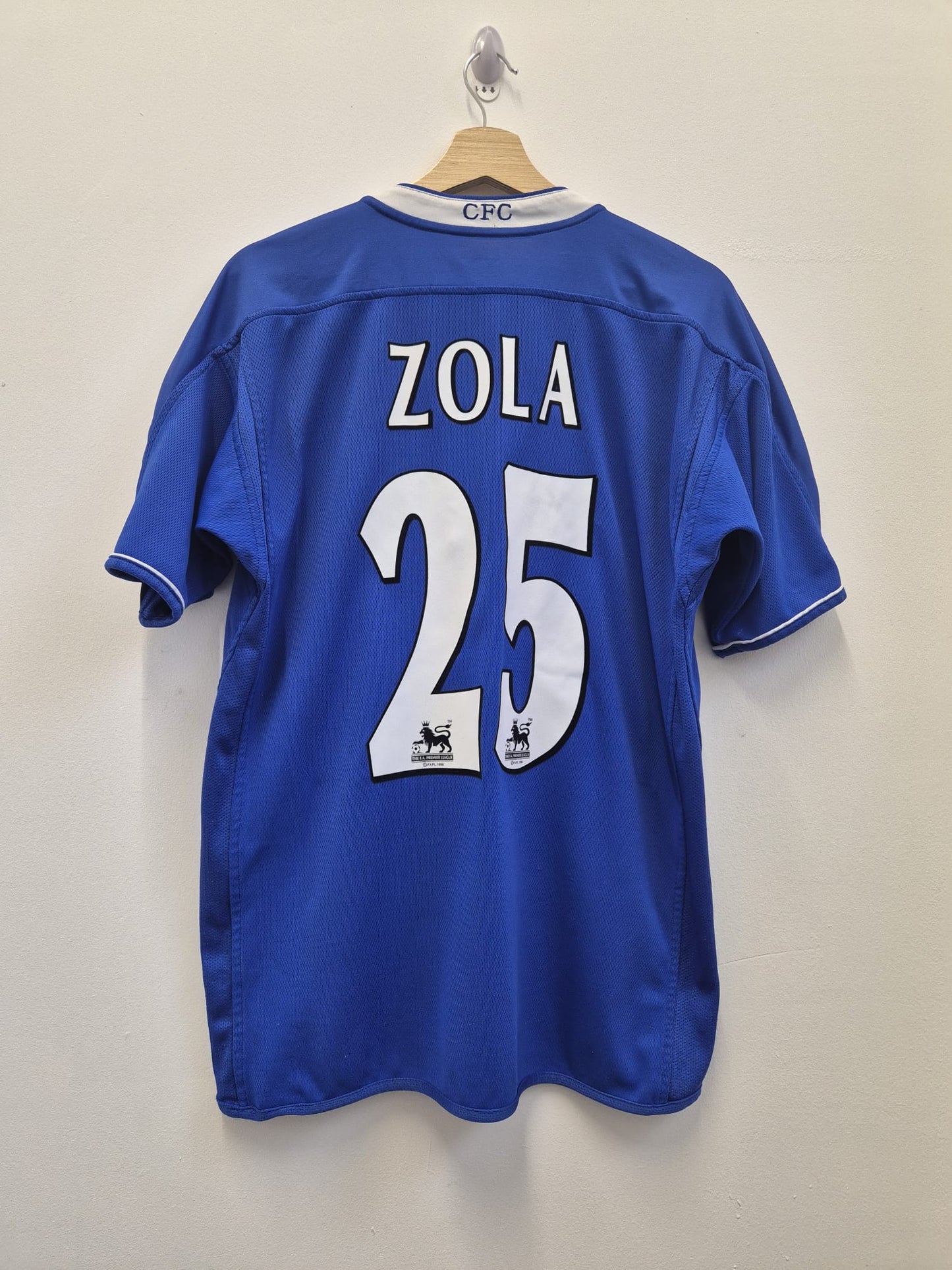 Chelsea 2003/04 'Zola 25' Home Shirt Large