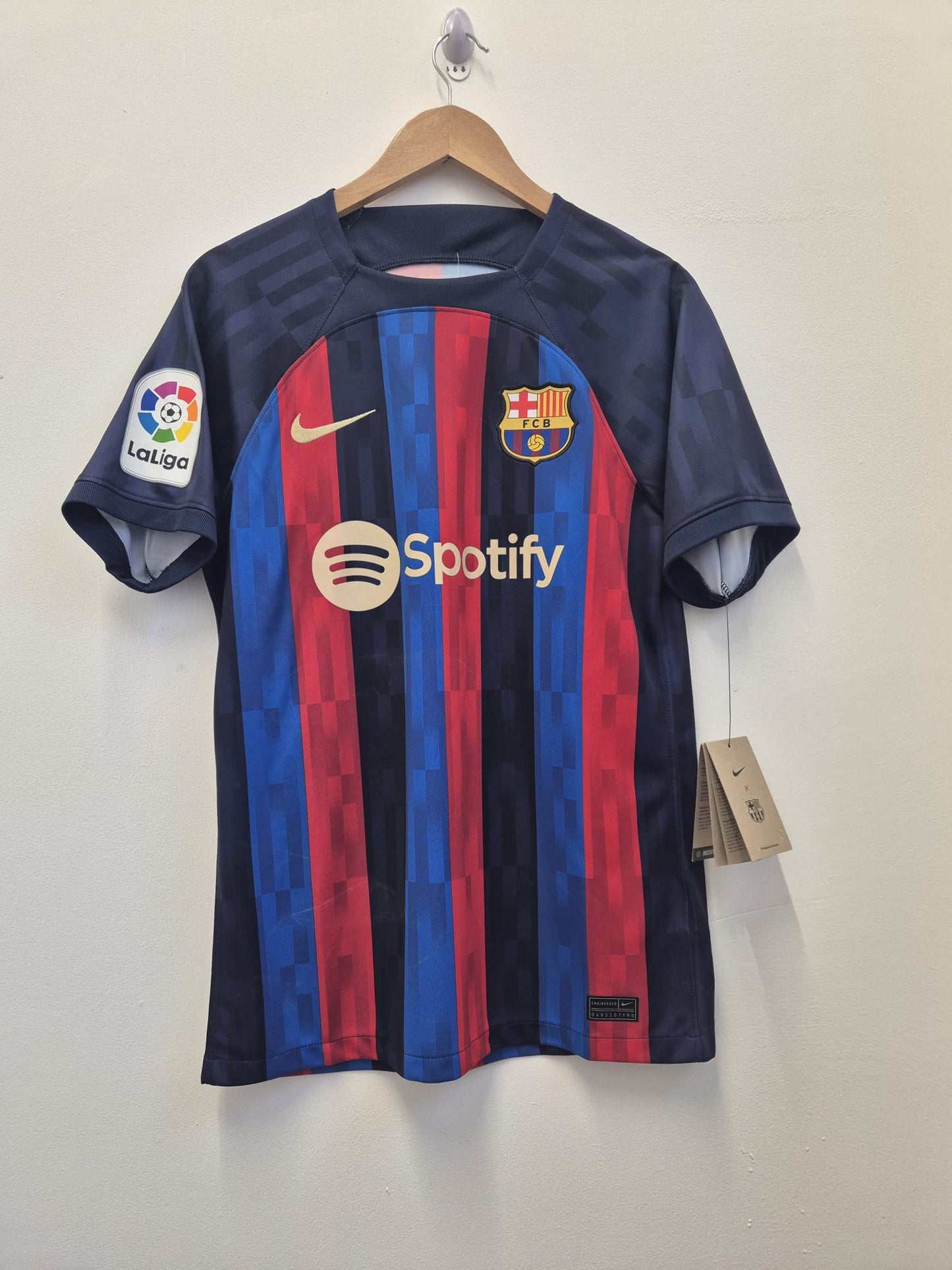 Barcelona 2022/23 'Maradona' Home Shirt Small