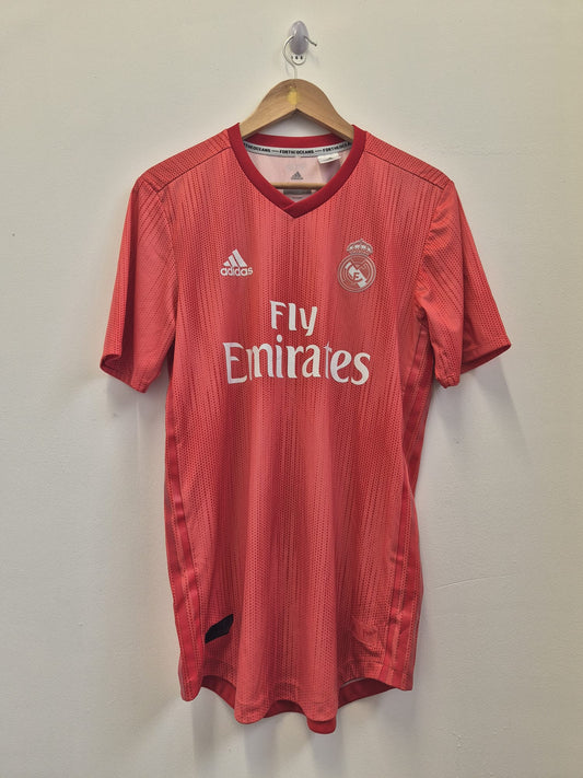 Real Madrid 2018/19 Away Medium