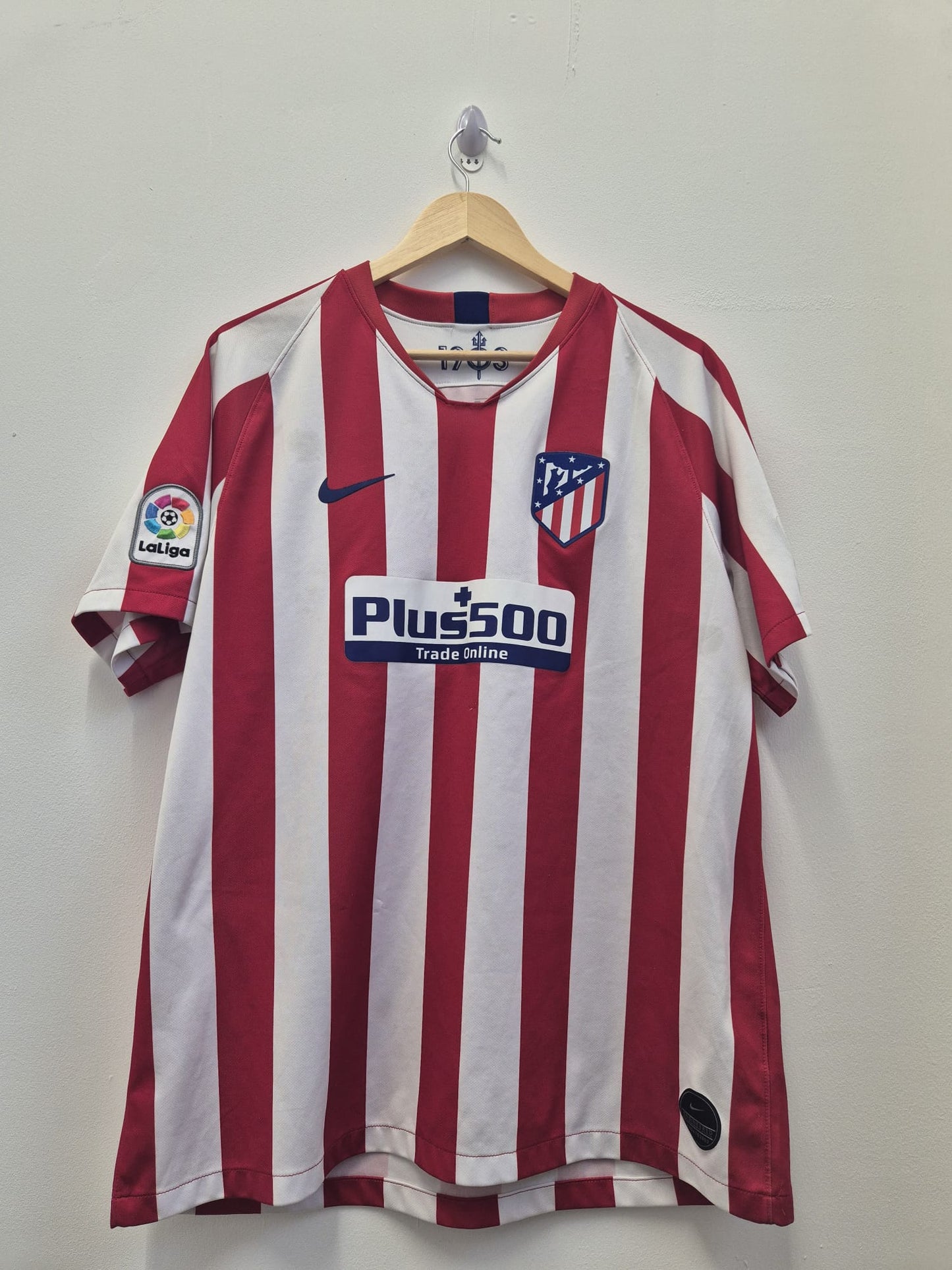Atletico Madrid 2019/20 Home Shirt XL