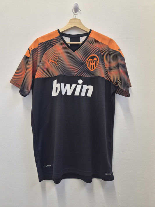 Valencia 2019/20 Away Shirt Large