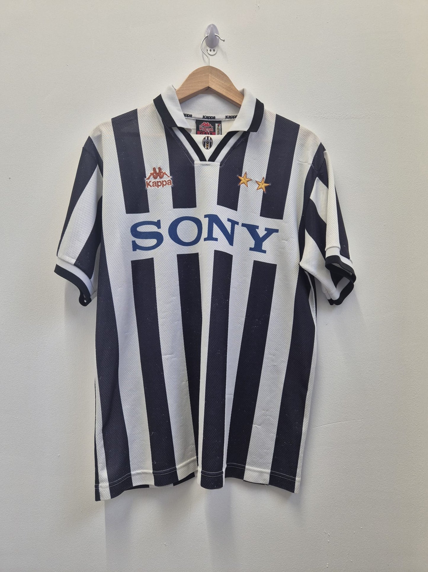 Juventus 1995/96 Home Shirt Large