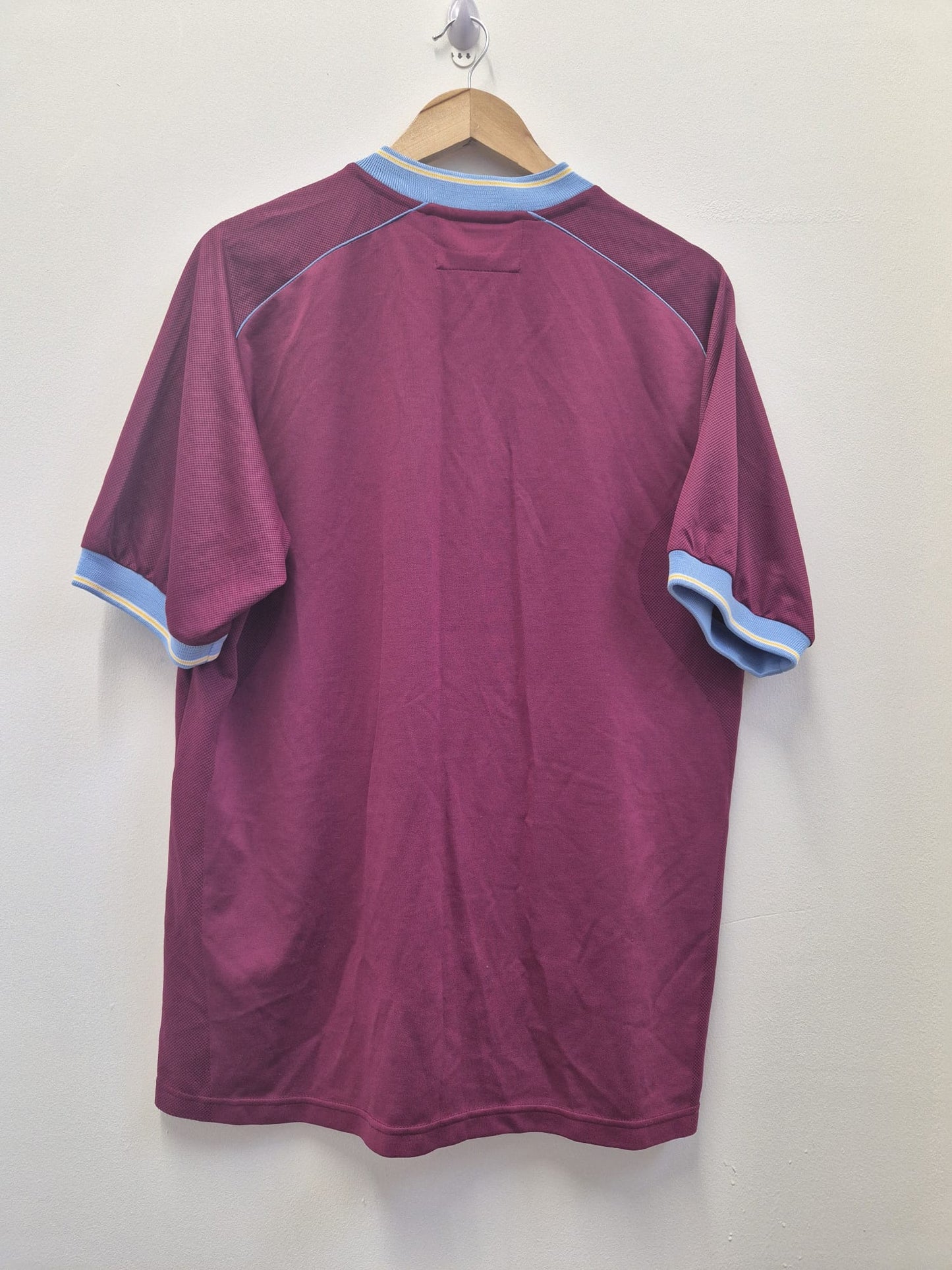 Aston Villa 2001/2002 Home Shirt Medium