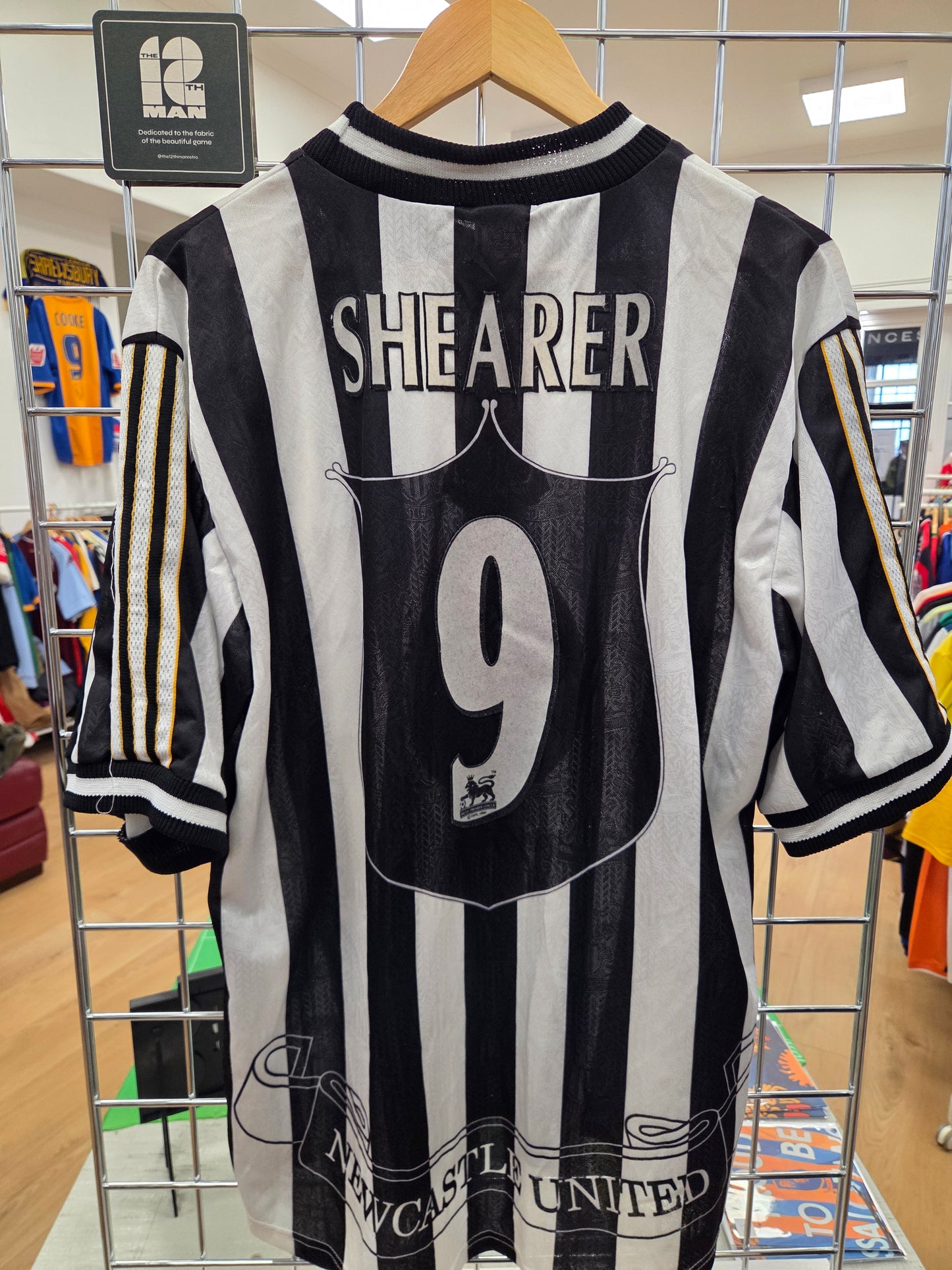 Newcastle United 1997/98 'Shearer 9' Home Shirt Large