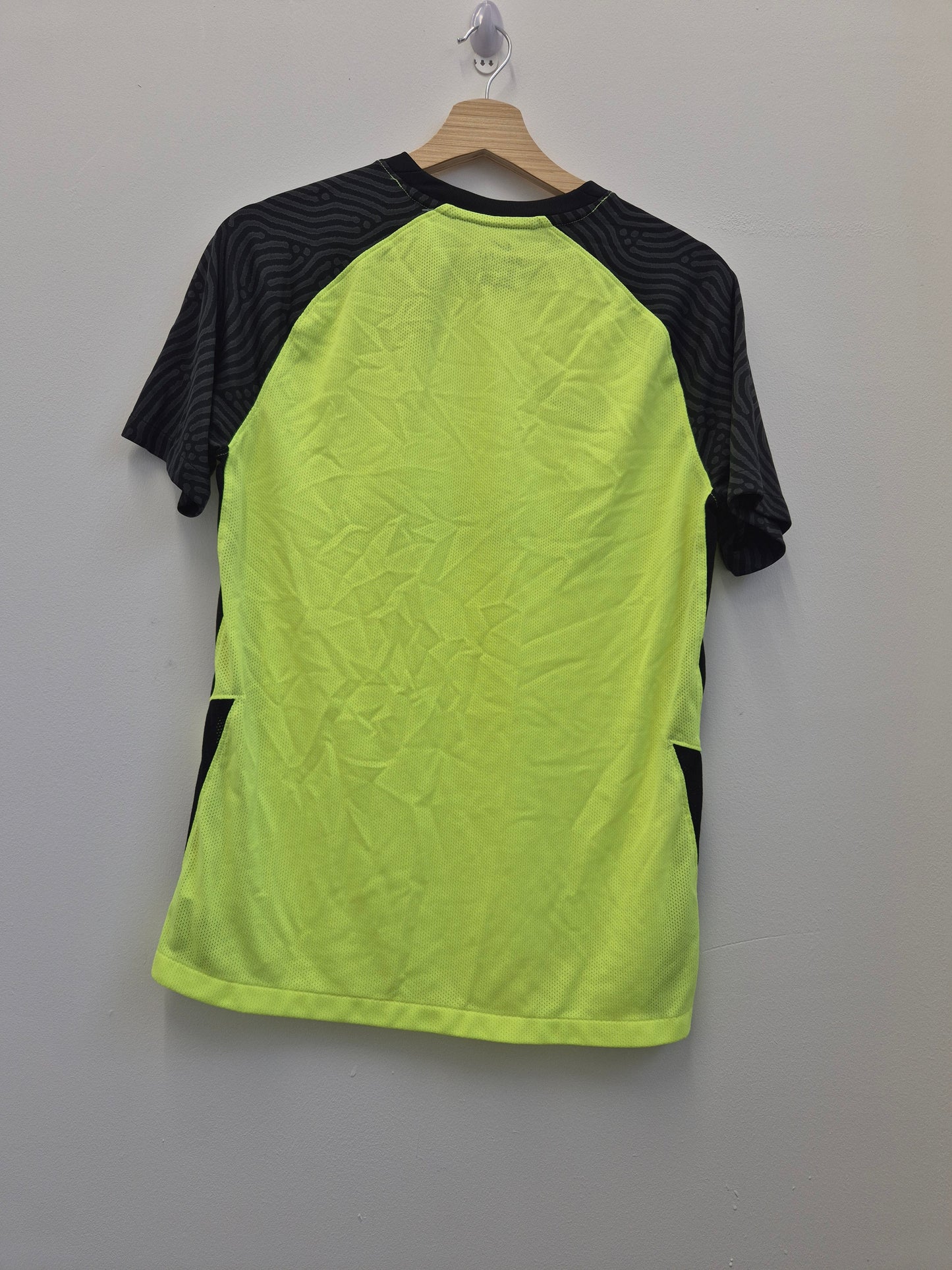 Sporting Lisbon 2021/22 Away Shirt Medium