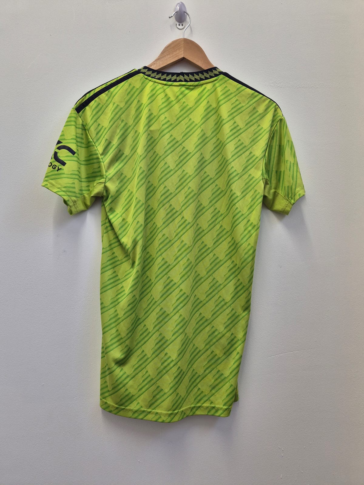 Manchester United 2022/23 Third Shirt Small