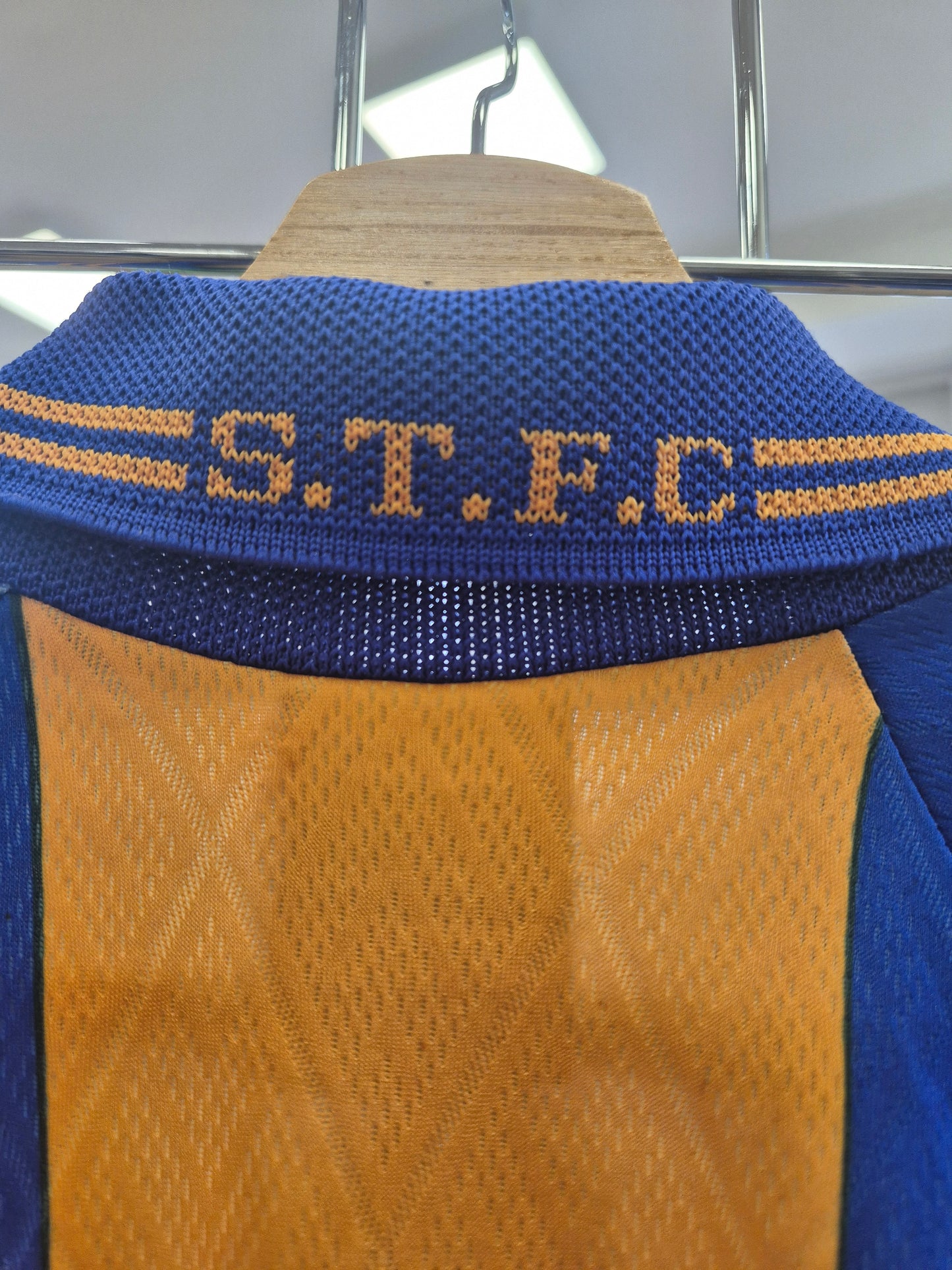 Shrewsbury Town 2000/01 Match Worn 'Tretton' Home Shirt XL