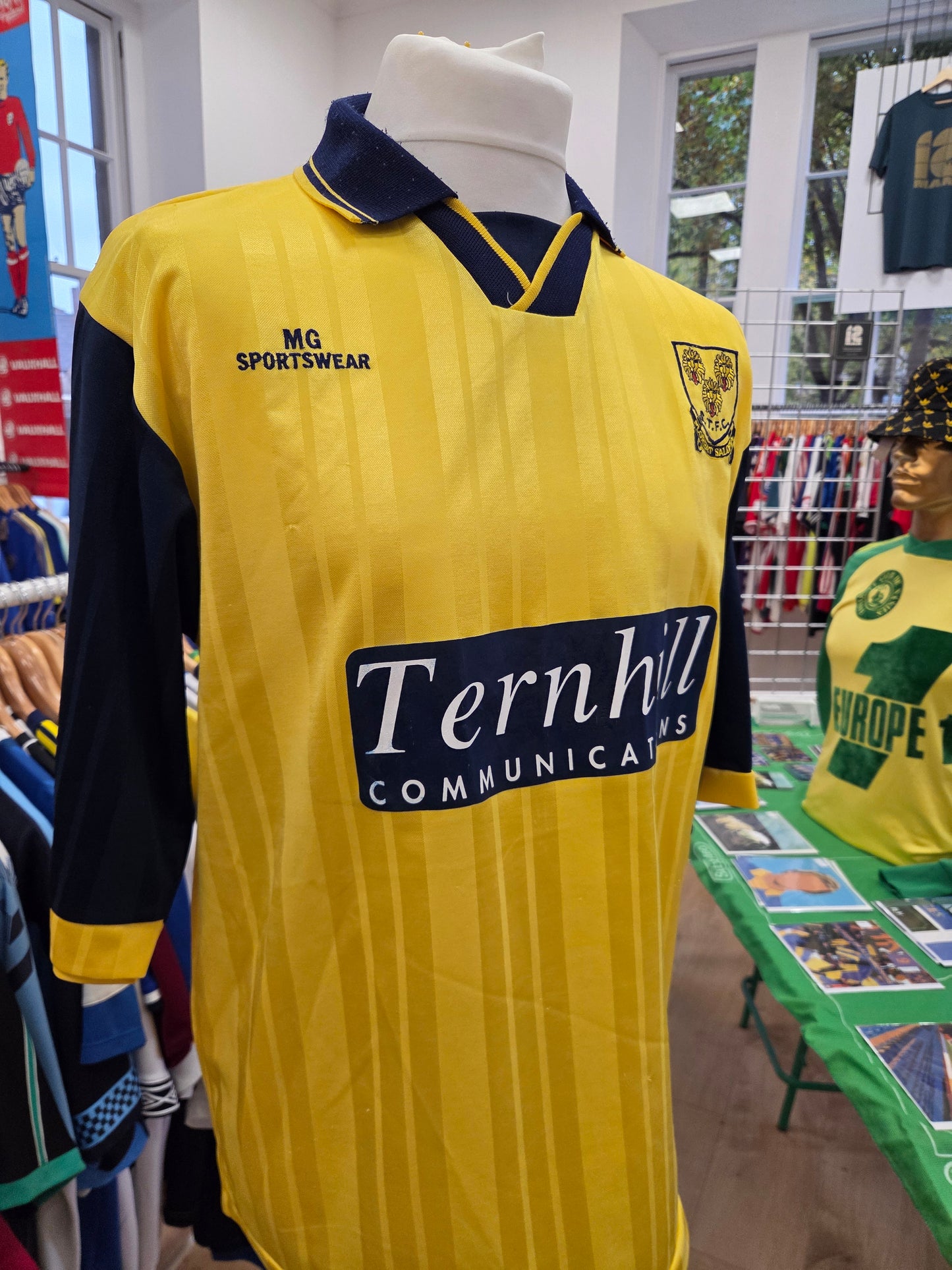 Shrewsbury Town 1997/98 Away Shirt Large