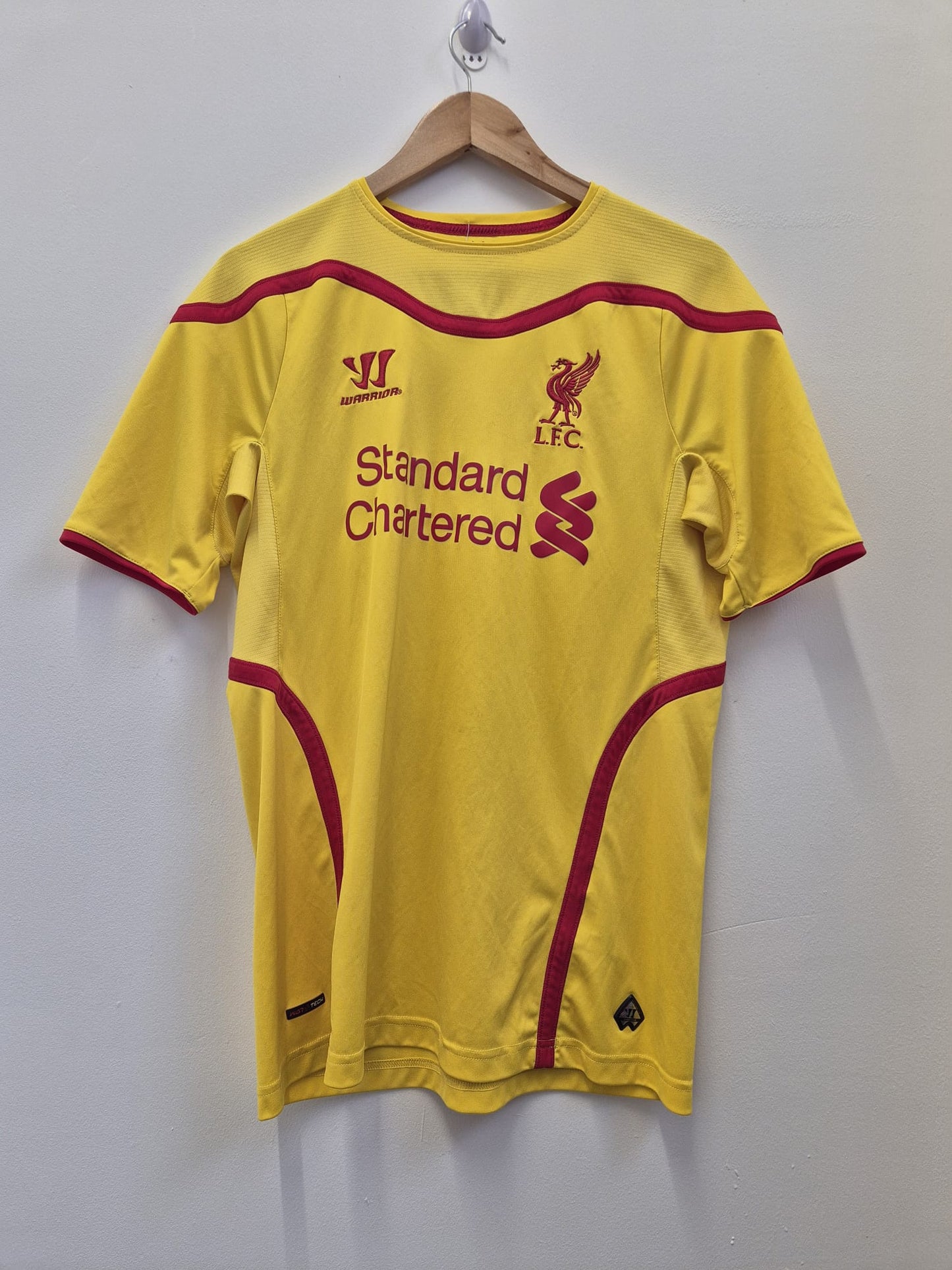 Liverpool 2014/15 Away Shirt Medium