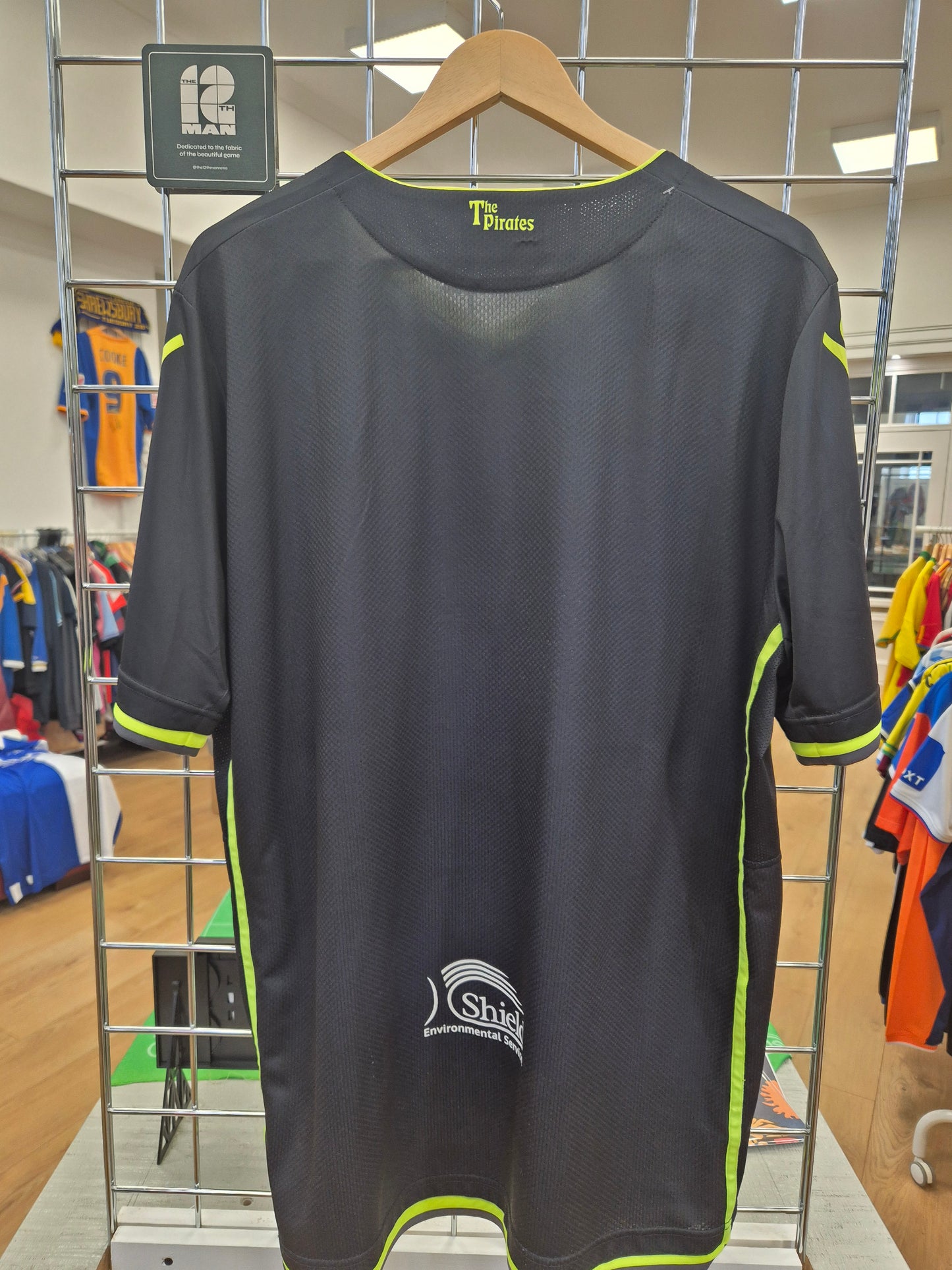 Bristol Rovers 2017/18 Away Shirt 4XL