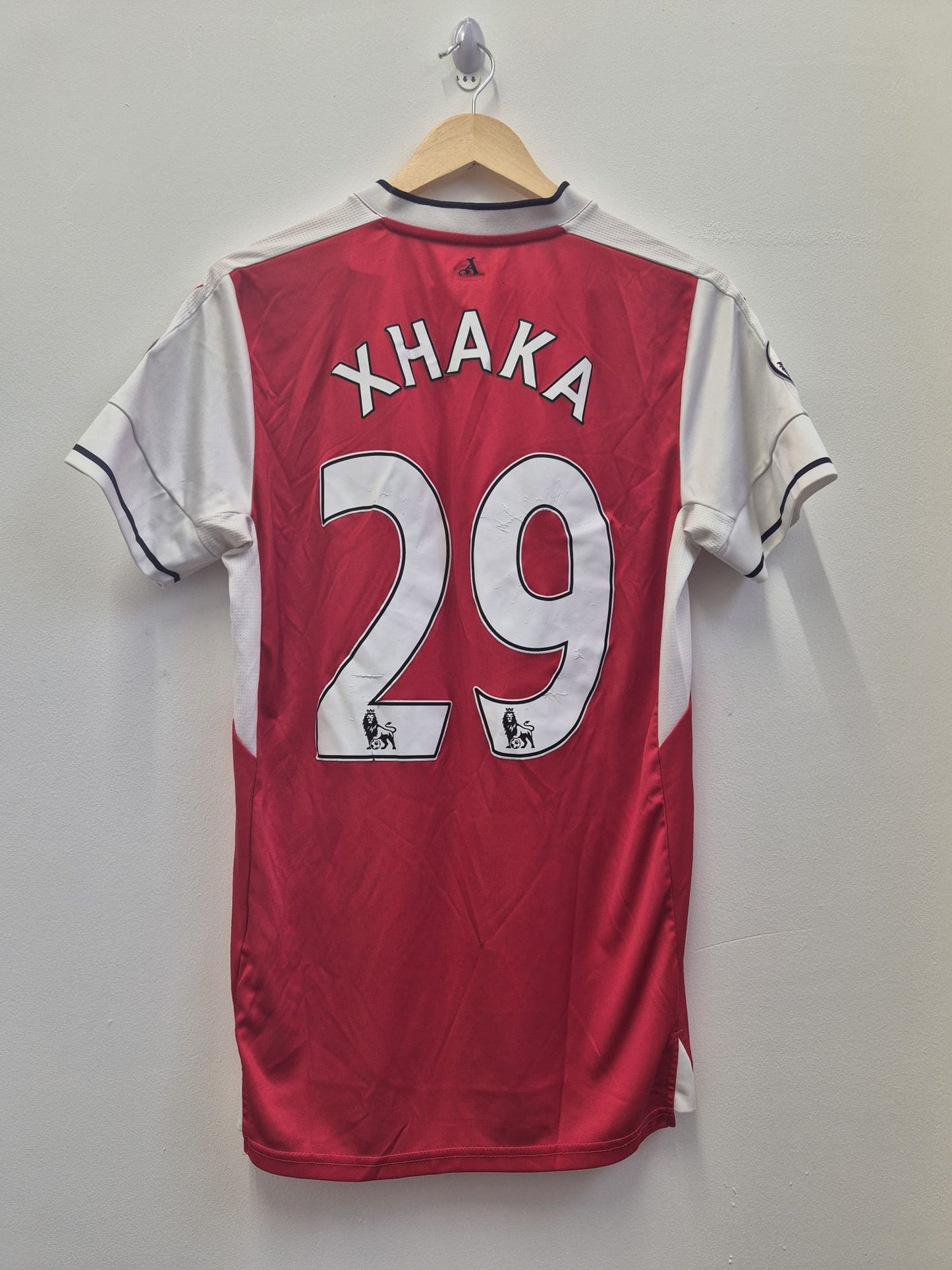 Arsenal 2016/17 'Xhaka' Home Shirt Medium