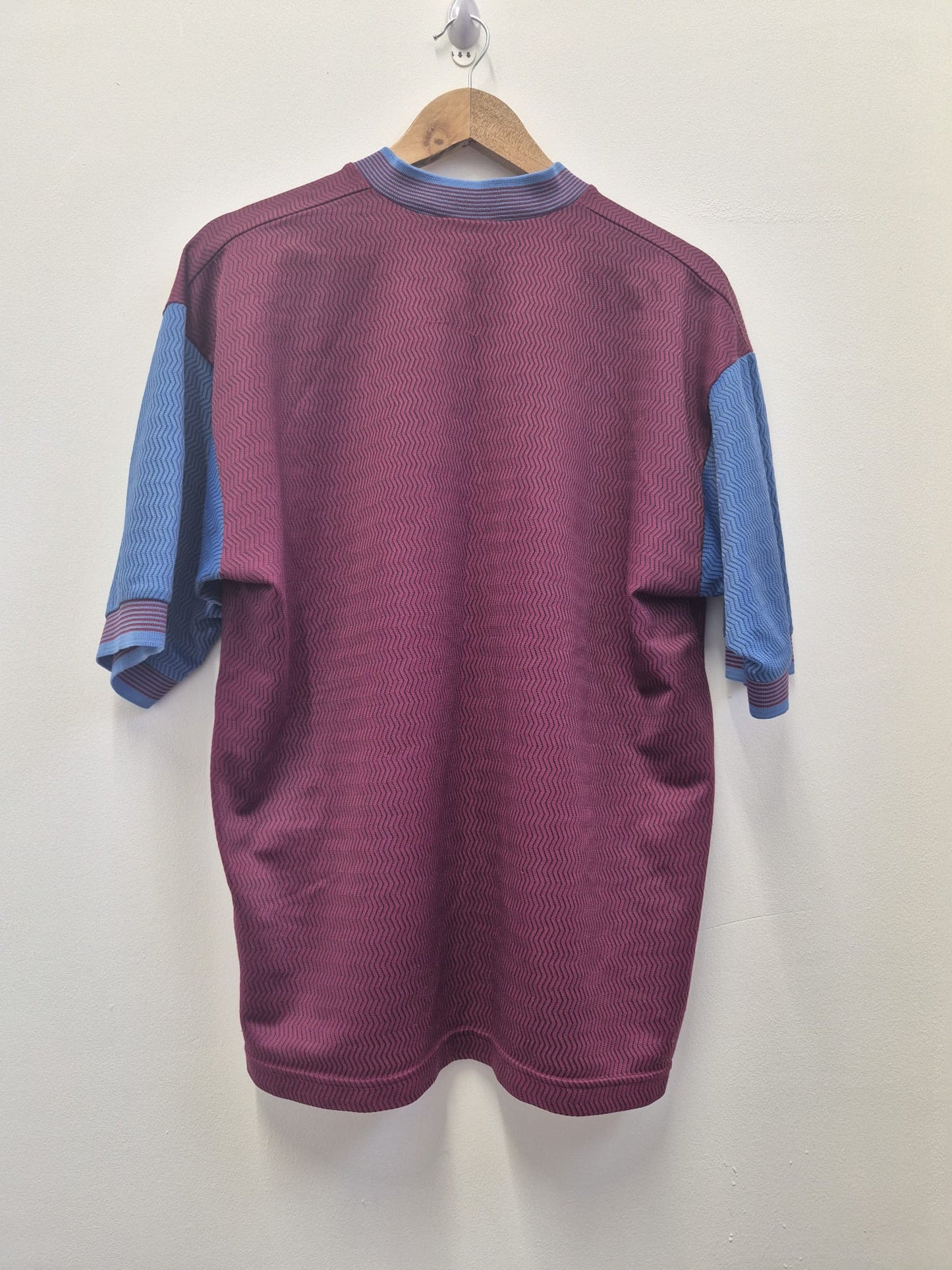 Aston Villa 1997/98 Home Shirt Large