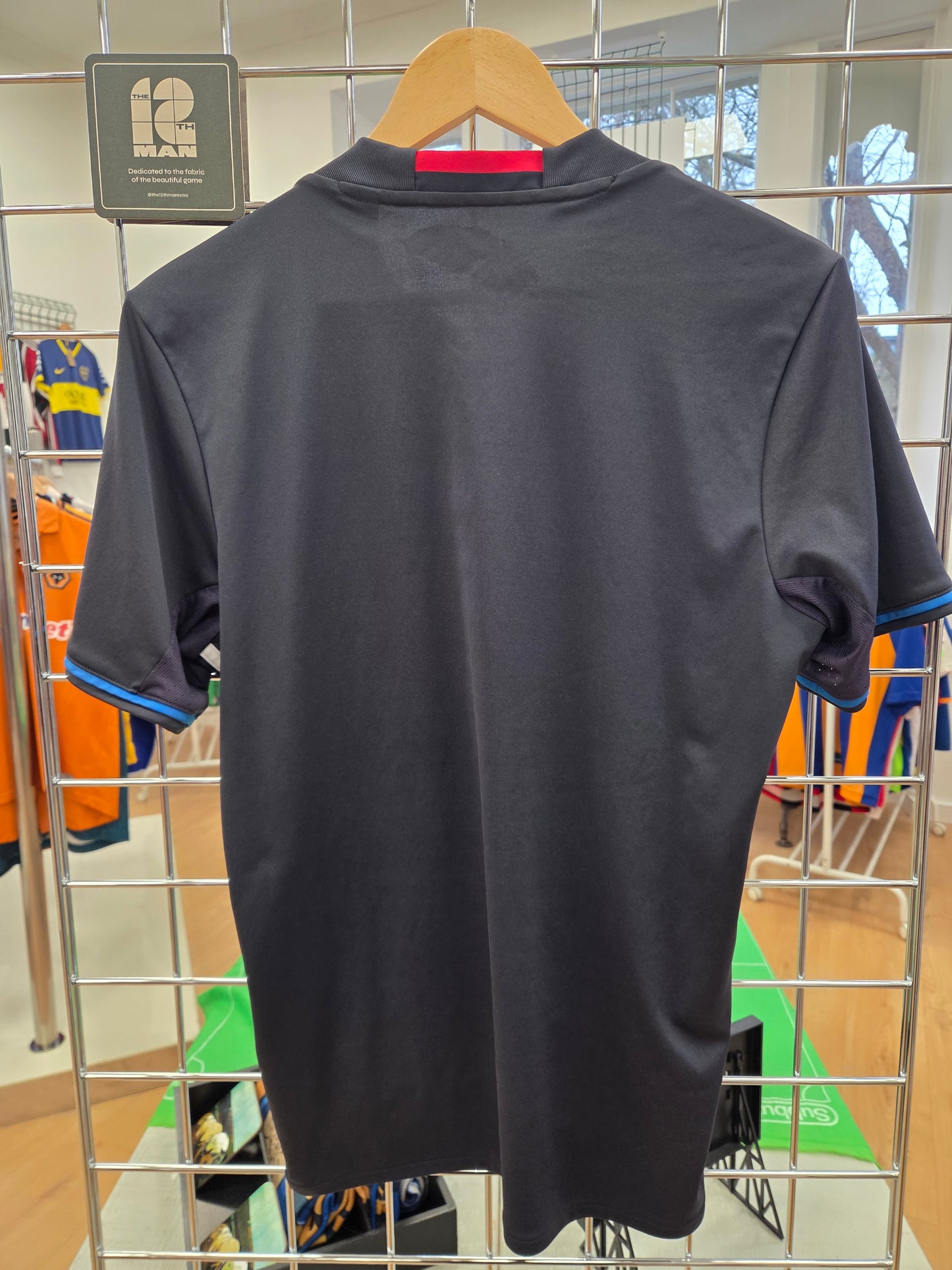 Japan 2016 Home Shirt Large