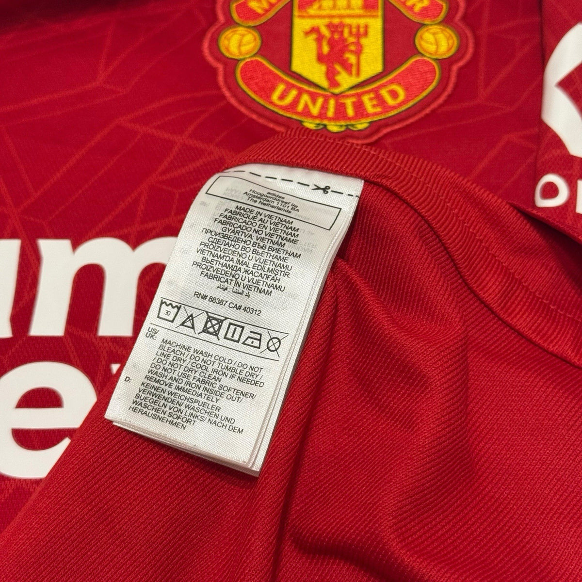 Manchester United Home Shirt 2023/24 Small Men’s Adidas