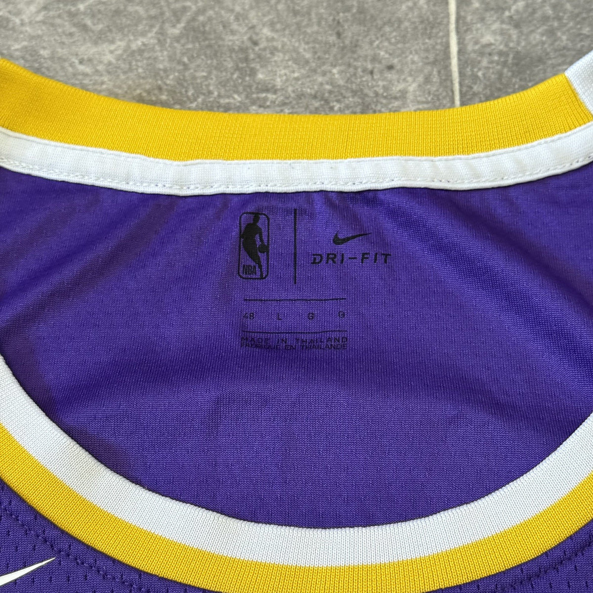 Lebron James Los Angeles Lakers Nike NBA Jersey Size Large 48 Adults