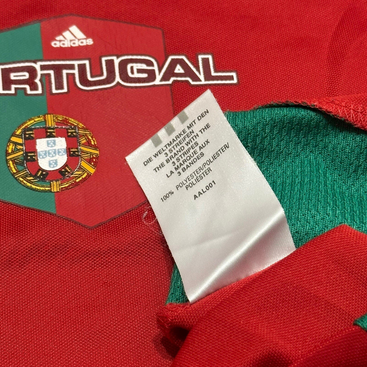 PORTUGAL NATIONAL TEAM SHIRT EURO 2004 SOCCER JERSEY FOOTBALL SHIRT M Adidas