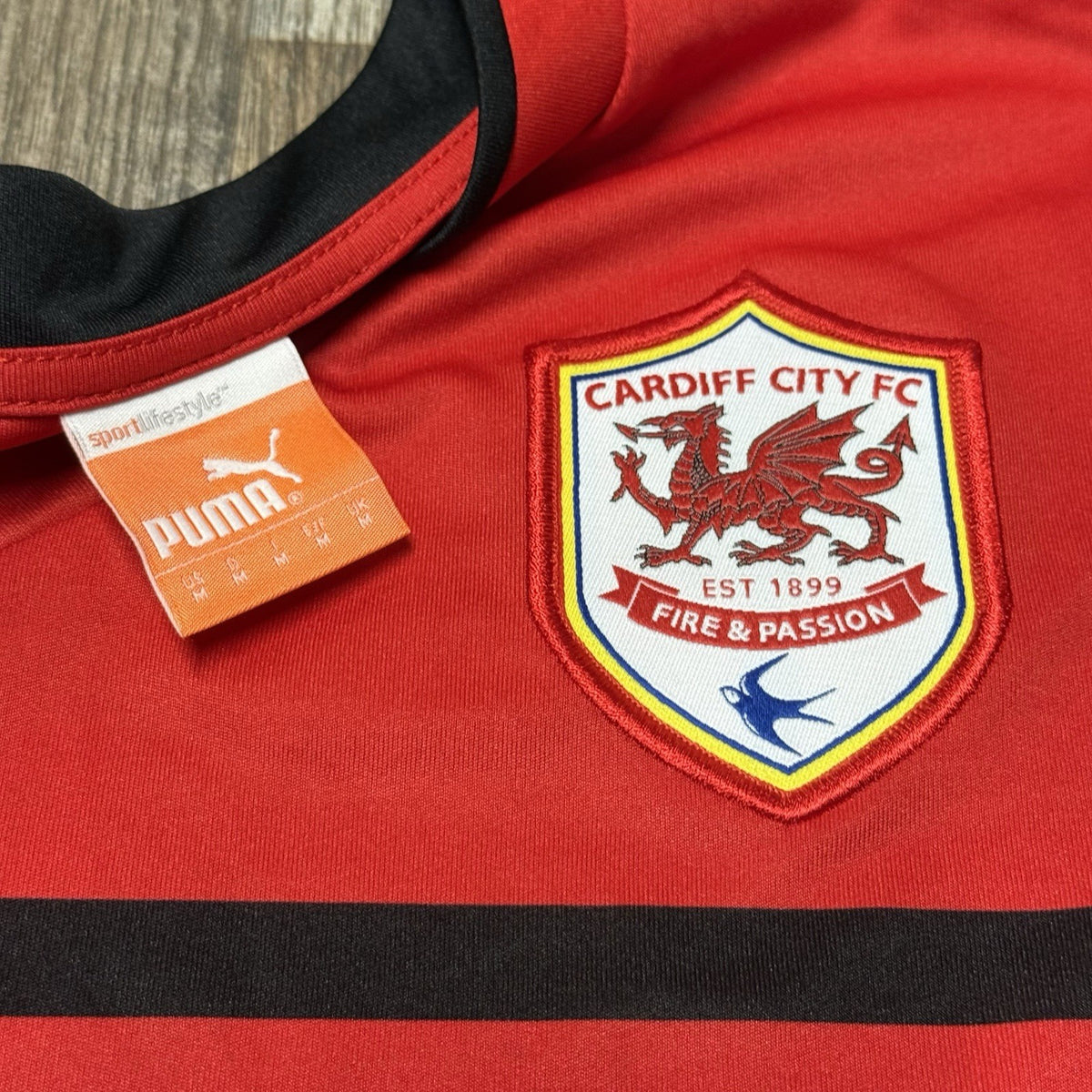 Cardiff City Home Shirt 2012/13 Size Medium Long Sleeve Puma Soccer Jersey