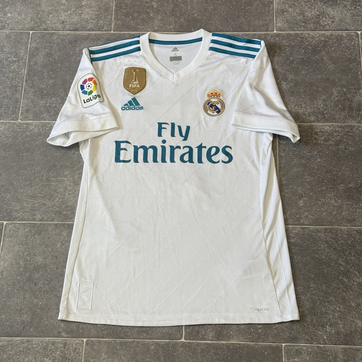 Cristiano Ronaldo Real Madrid 2017-18 home football shirt Small Adults