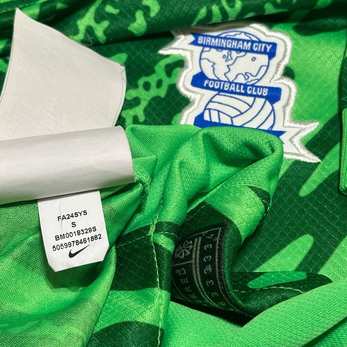 Birmingham City 2024/25 Goalkeeper Shirt S NIKE Undefeated Number 83