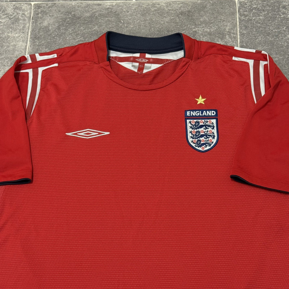 England Away Football Shirt 2004/06 Adults Large Umbro