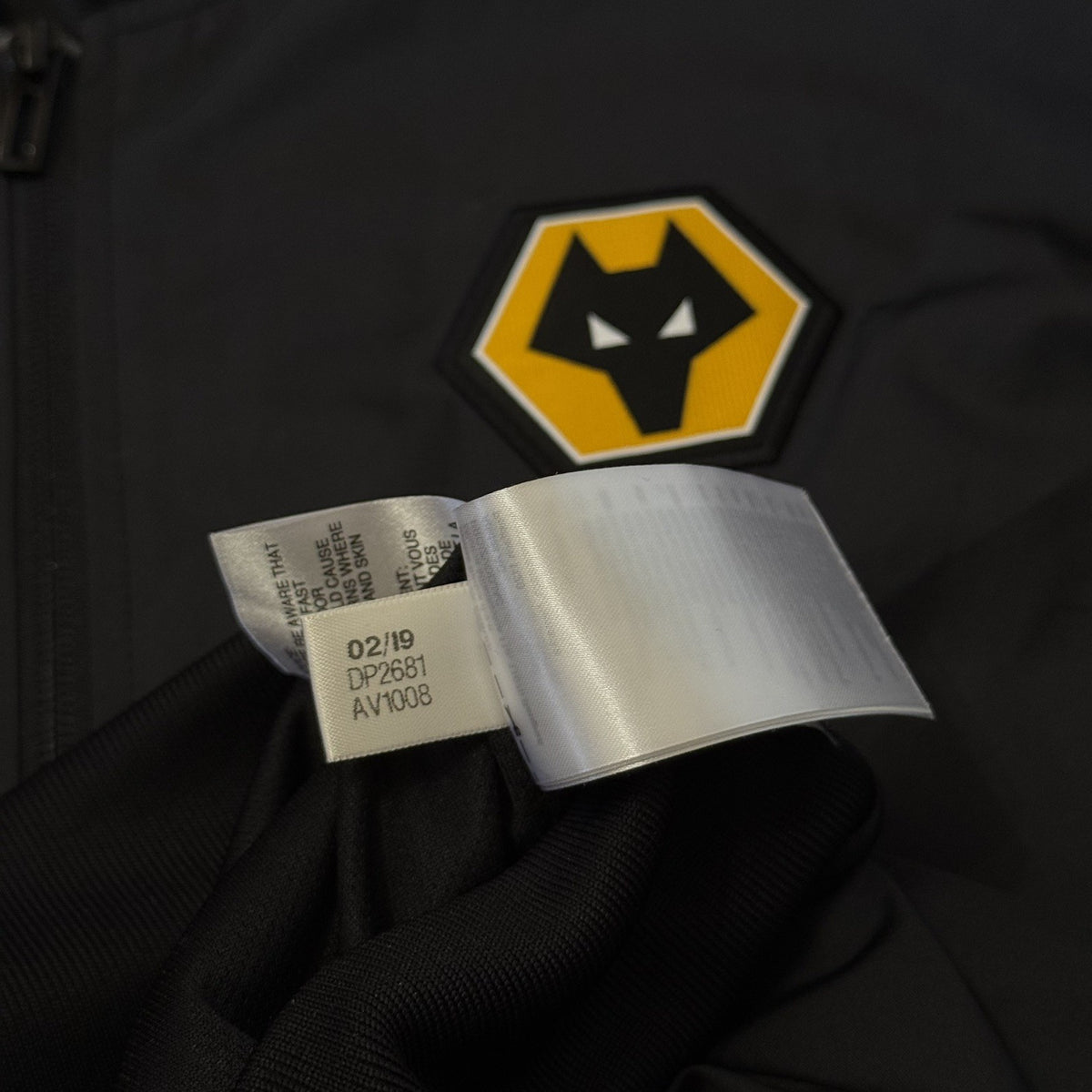 Wolves Football Jacket Walk Out 2019/20 Zip Up Size Large Adults