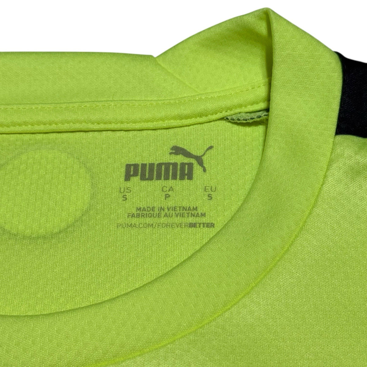 MANCHESTER CITY 22/23 THIRD JERSEY NEON GREEN/BLACK SIZE SMALL S PUMA
