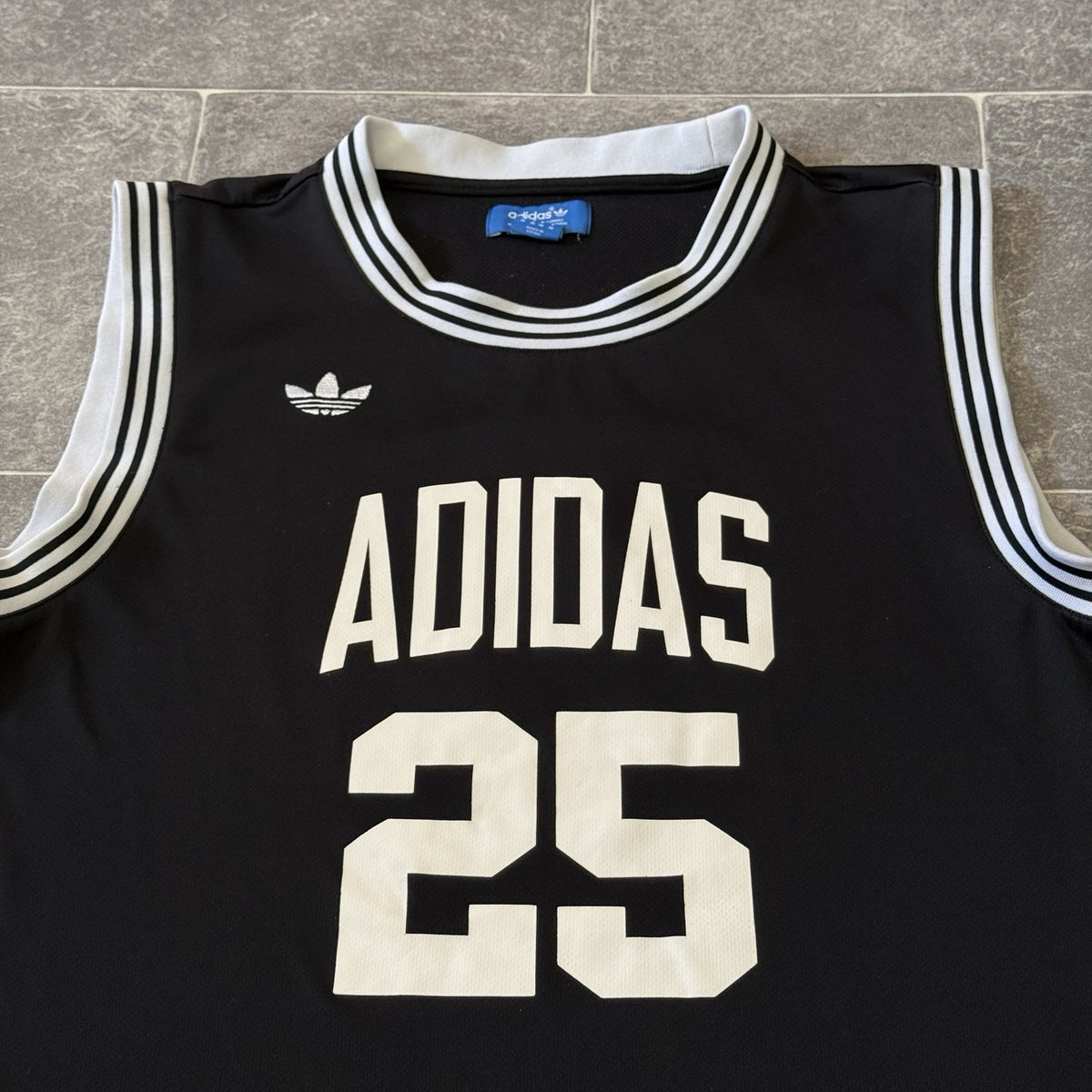 Adidas Nigo Basketball Jersey Shirt Vest Size Mens Medium