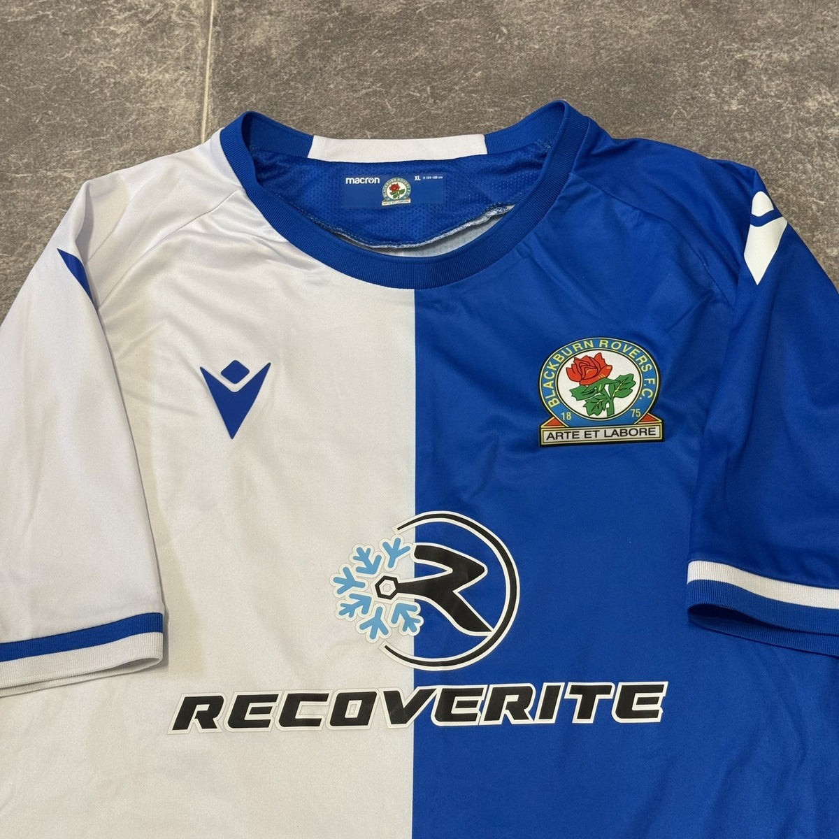 Blackburn Rovers Home Football Shirt Size XL #19 Macron 2021-2022
