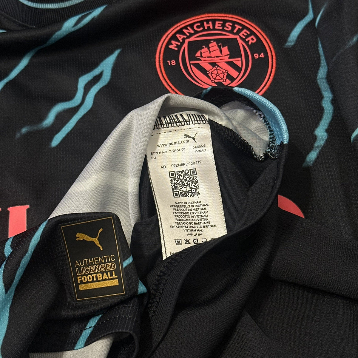 Manchester City 2023/24 Haaland Third Jersey Football Shirt Size 15-16 Years XL