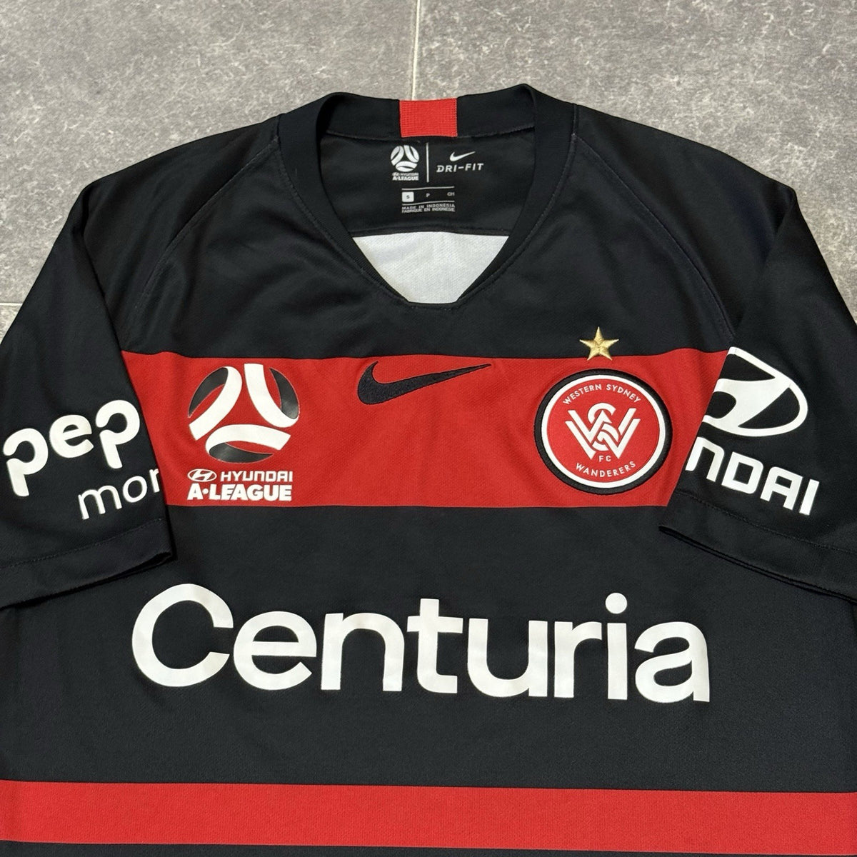 Western Sydney Wanderers 2019/20 Home Jersey Nike Mens Small