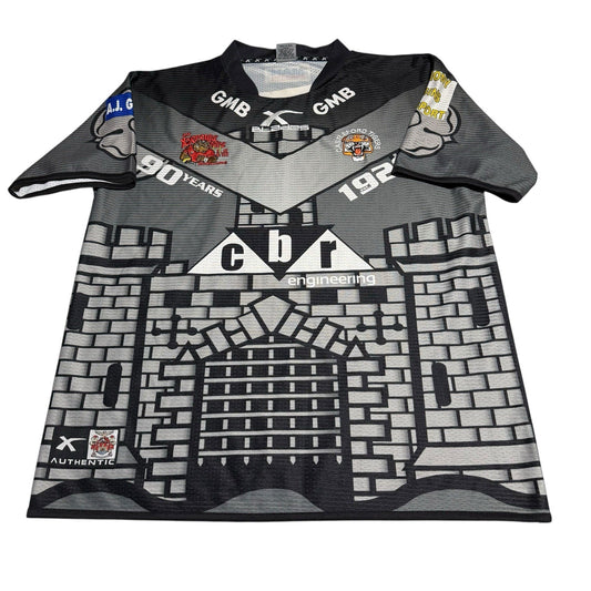 Castleford Tigers Rugby Shirt 90th Anniversary Special Jersey 2016 XBlades XL