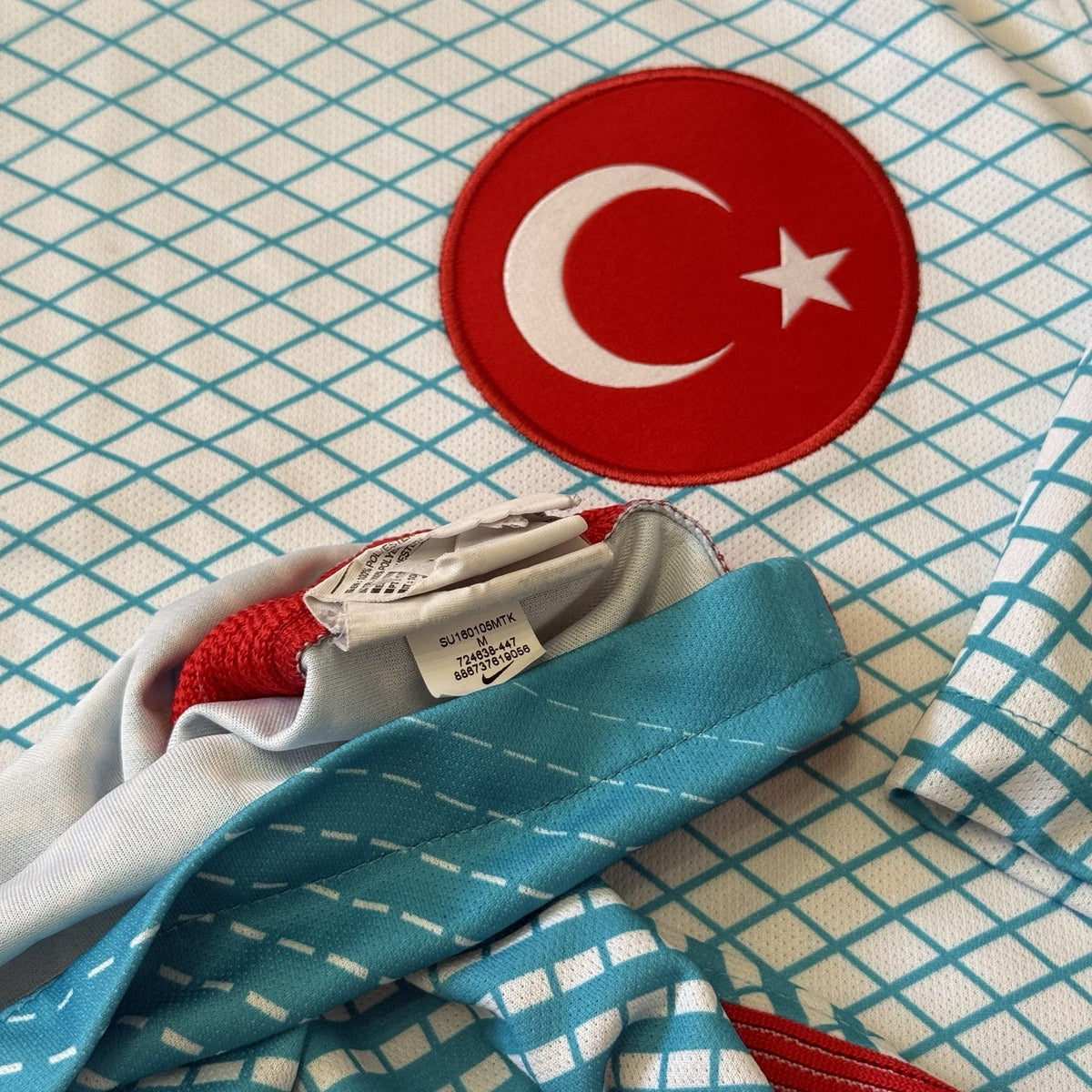 Turkey 2016 2017 Away Football Shirt Soccer Jersey Nike Size M Medium