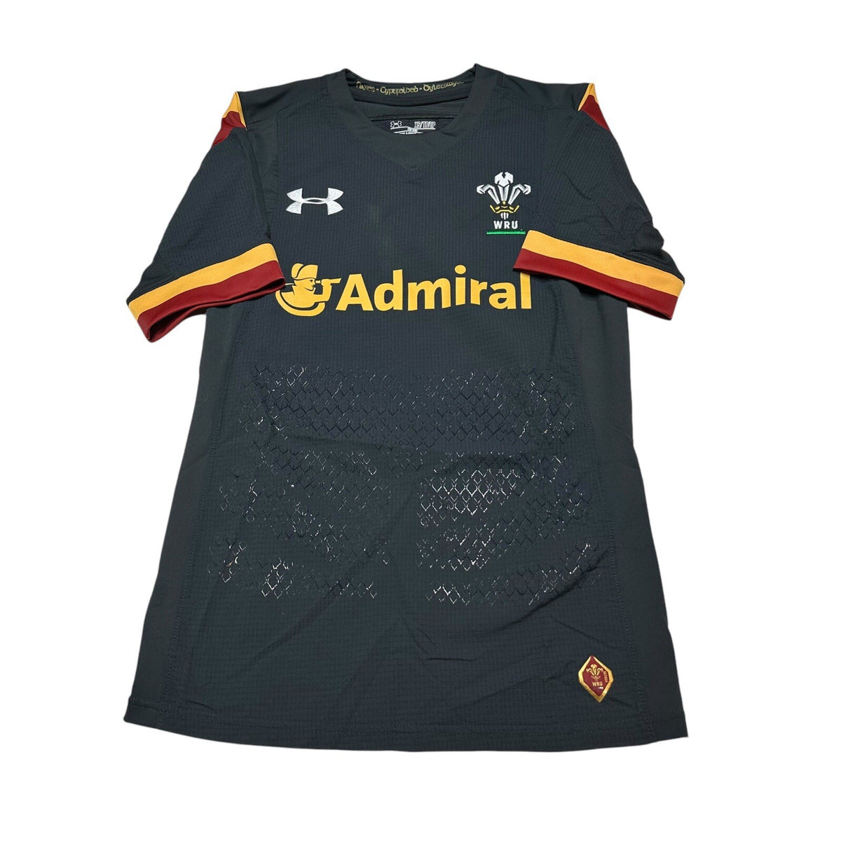 WALES 2015/16 Away Rugby Shirt Under Armour Short Sleeve XS Fitted
