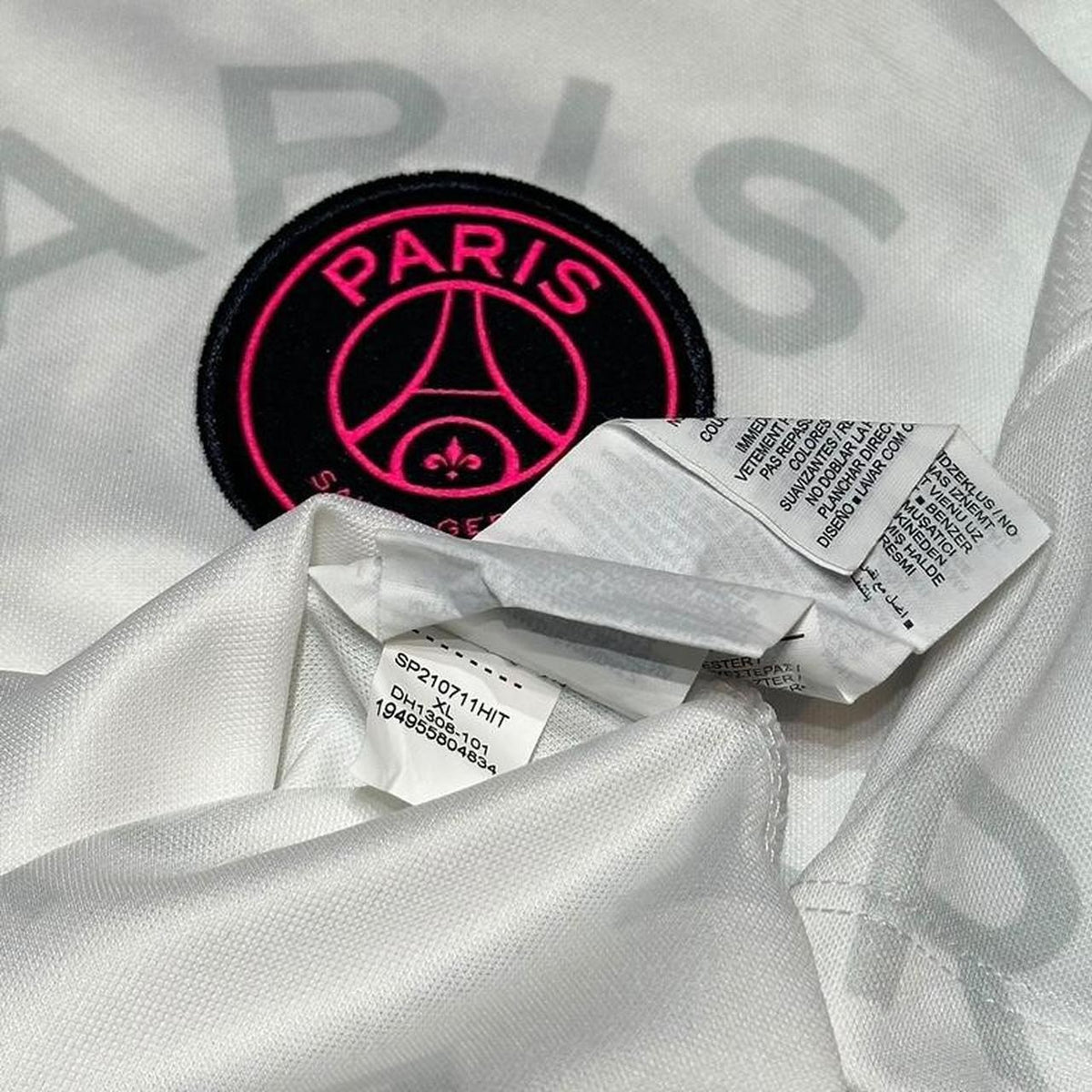 PSG Jordan Training Pre-Match 4th Shirt Jersey 20/21 Size XL Woman’s Football