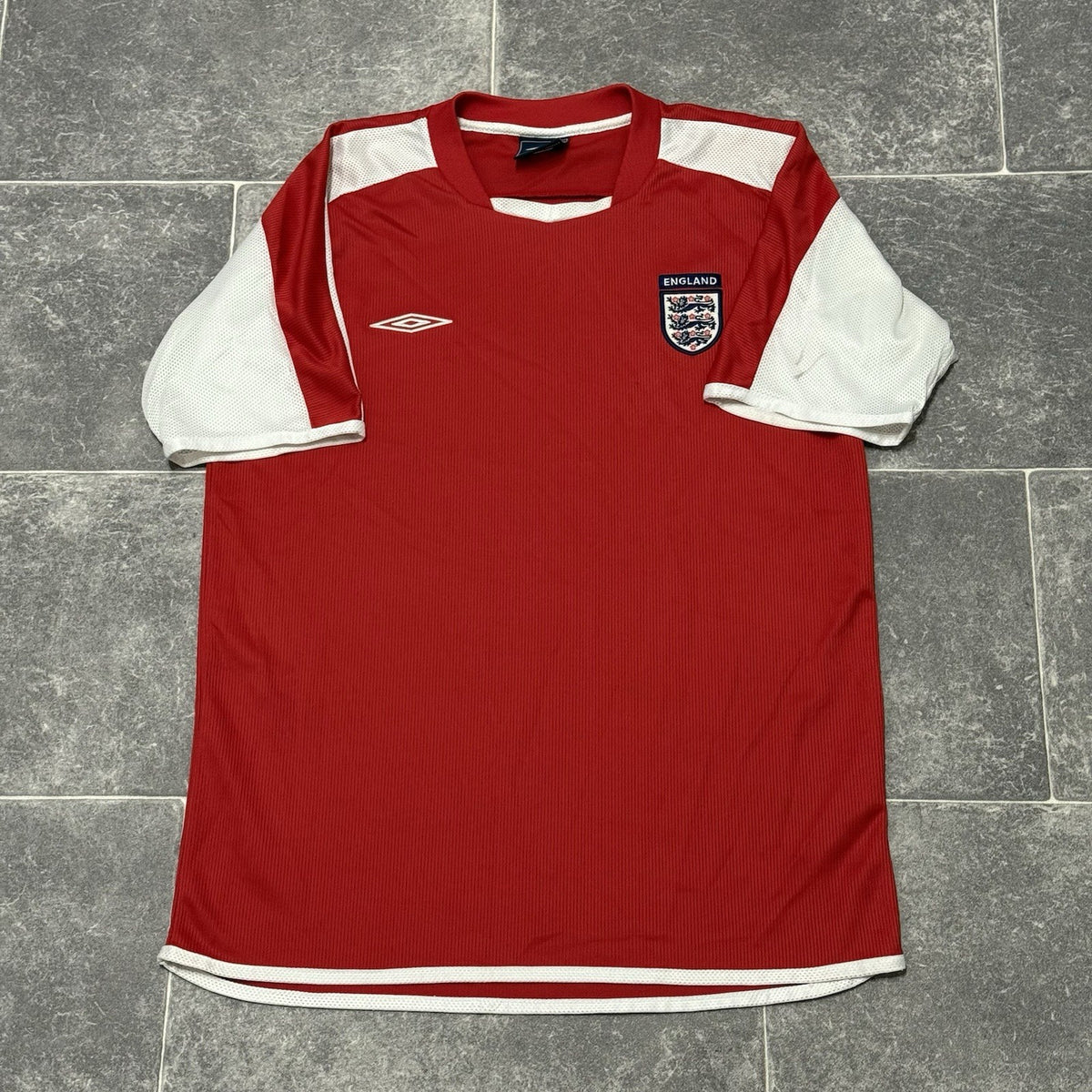 England Training Football Shirt 2004/06 Adults Small Umbro