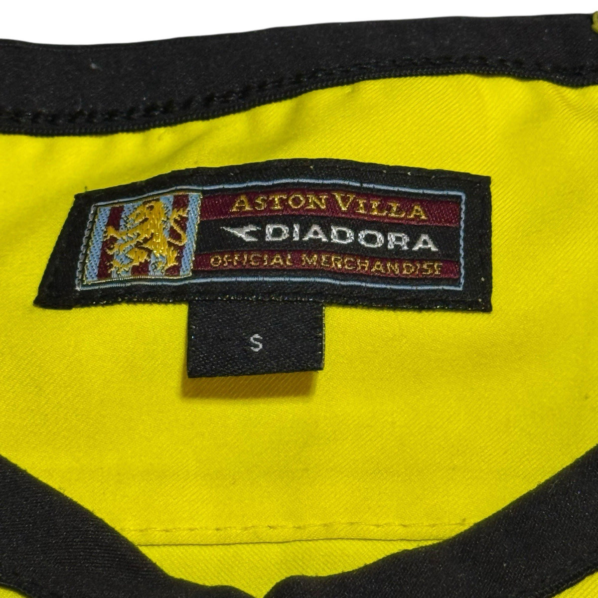 Aston Villa 2003-2004 Away Football Shirt Small Adults Diadora Soccer Jersey