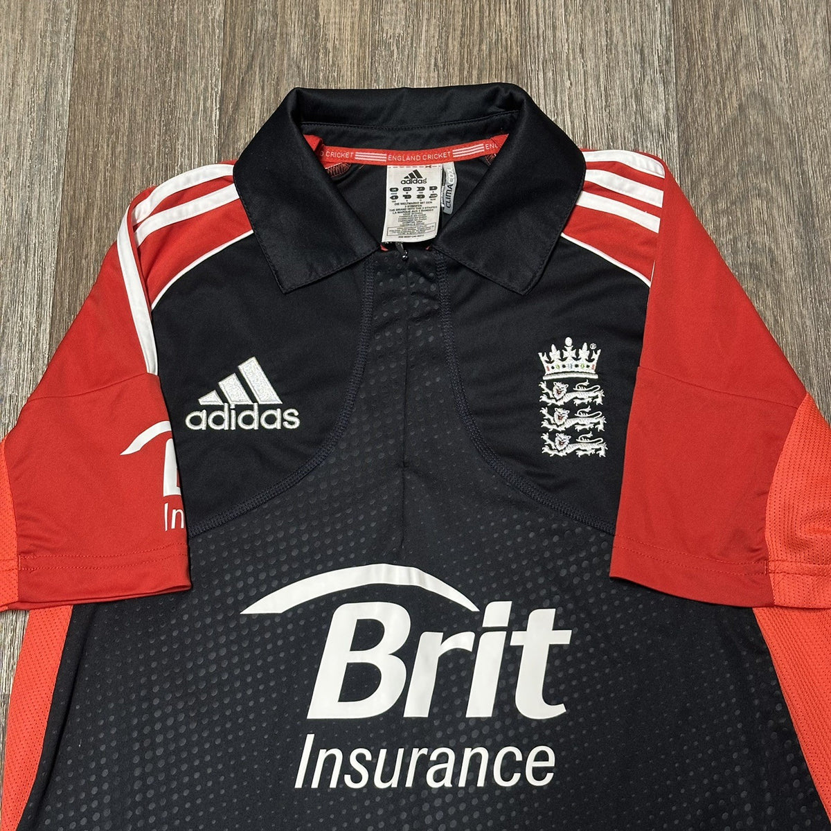 England Cricket Shirt 2011/12 Adults Medium Adults