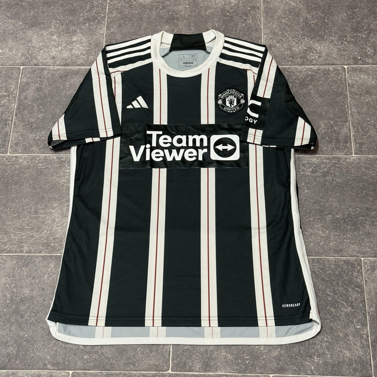Manchester United 23/24 Away Shirt Large Men’s Adidas Football Jersey
