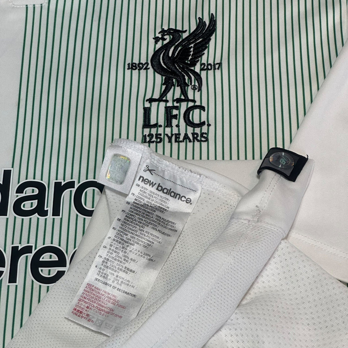 Liverpool 2017/2018 Away Football Shirt #11 Salah Size XL Extra Large