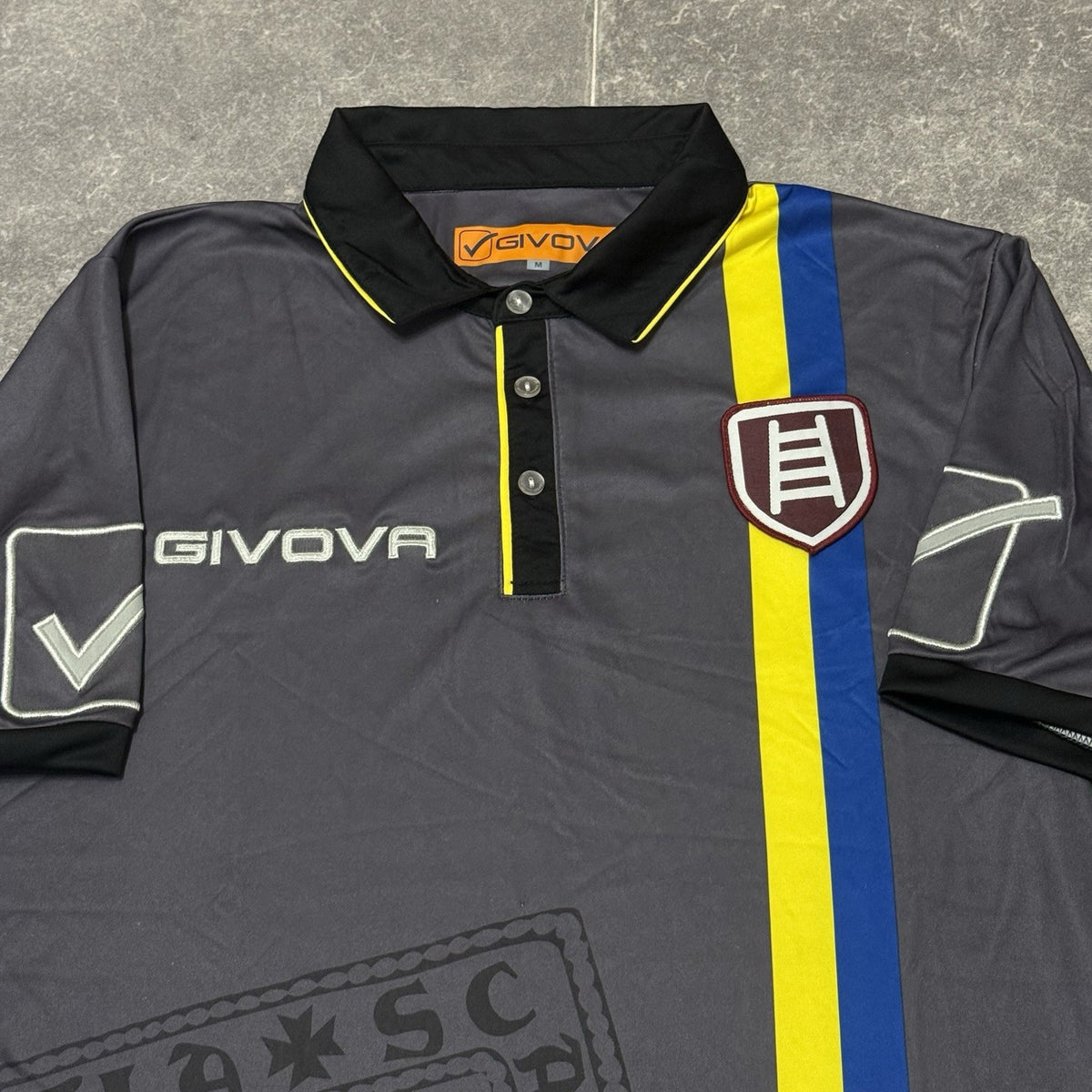 2015/16 Chievo Verona Football Shirt 3rd Kit Medium Soccer Jersey