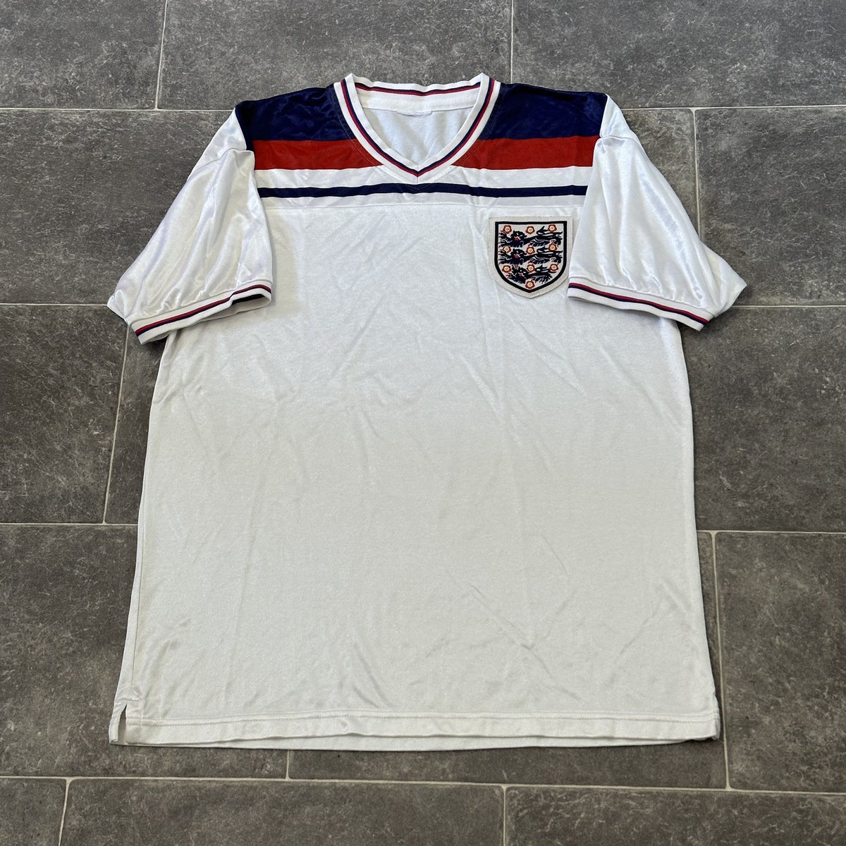 England Retro Football Shirt Size S Adults