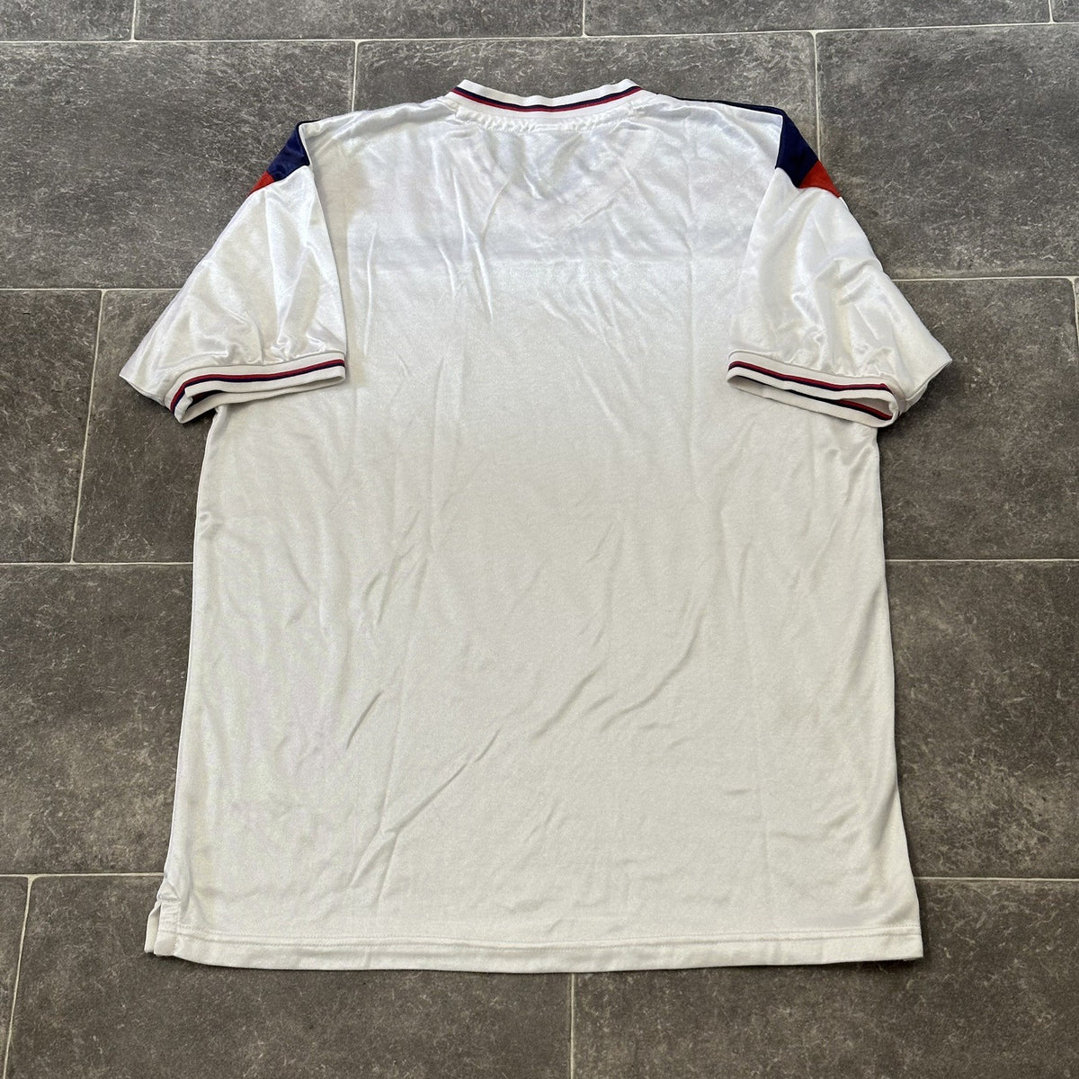 England Retro Football Shirt Size S Adults